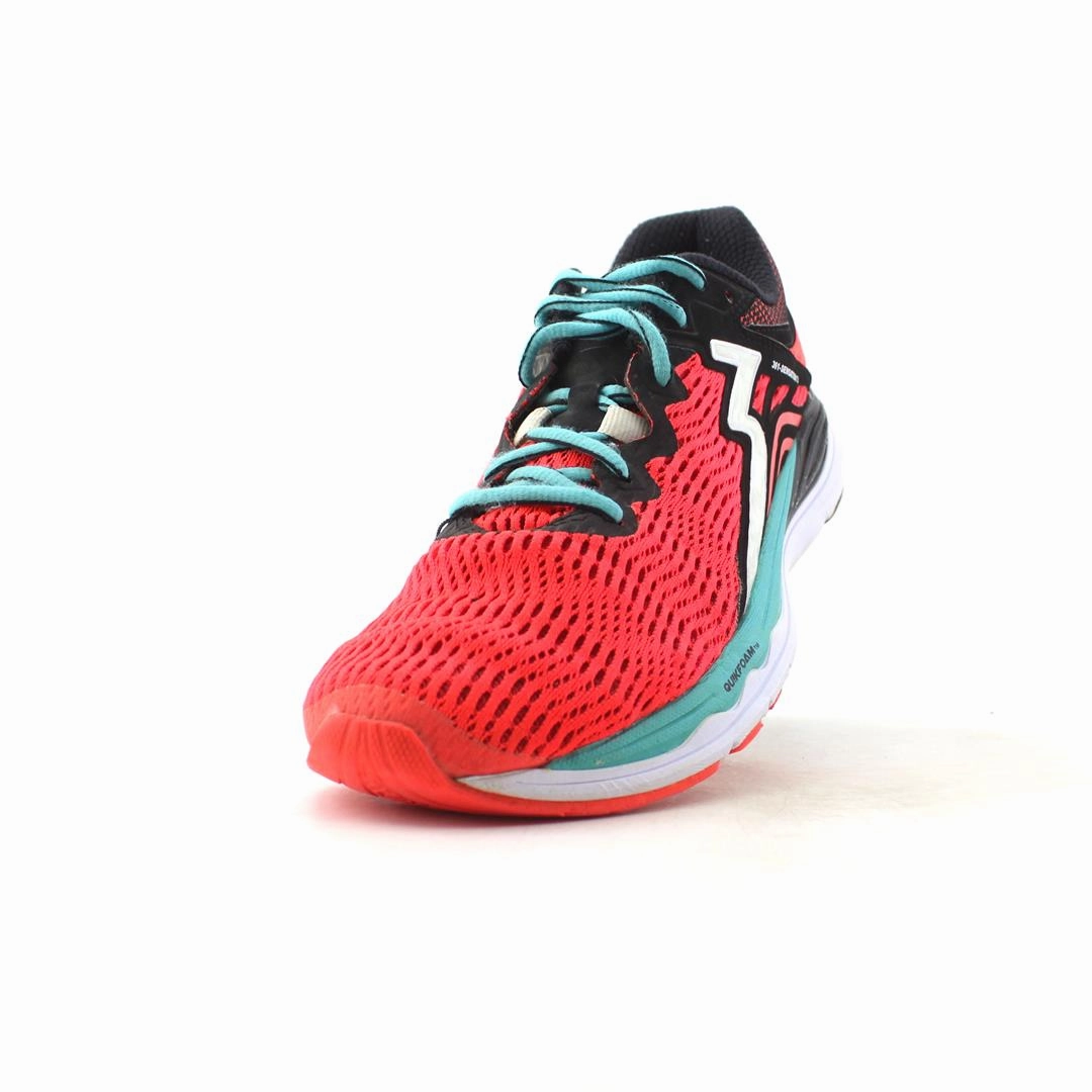 361 SENSATION 3 Vs Yonex Badminton Shoes