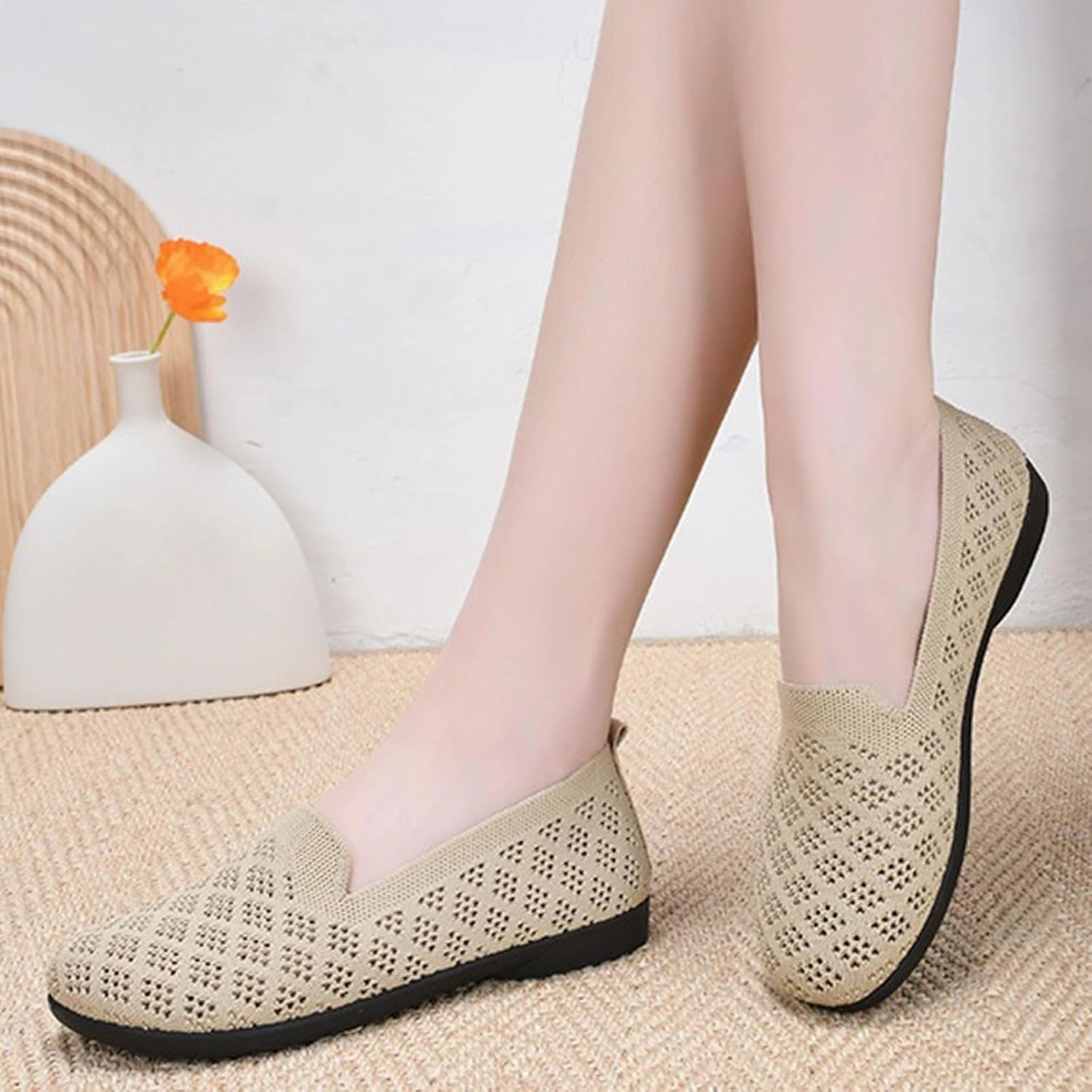 Women's Mesh Flat Knit Slip on Walking Shoes Comfortable Non Slip Running Shoes Wide Width Mesh Breathable Casual Sneaker All Work Sneakers