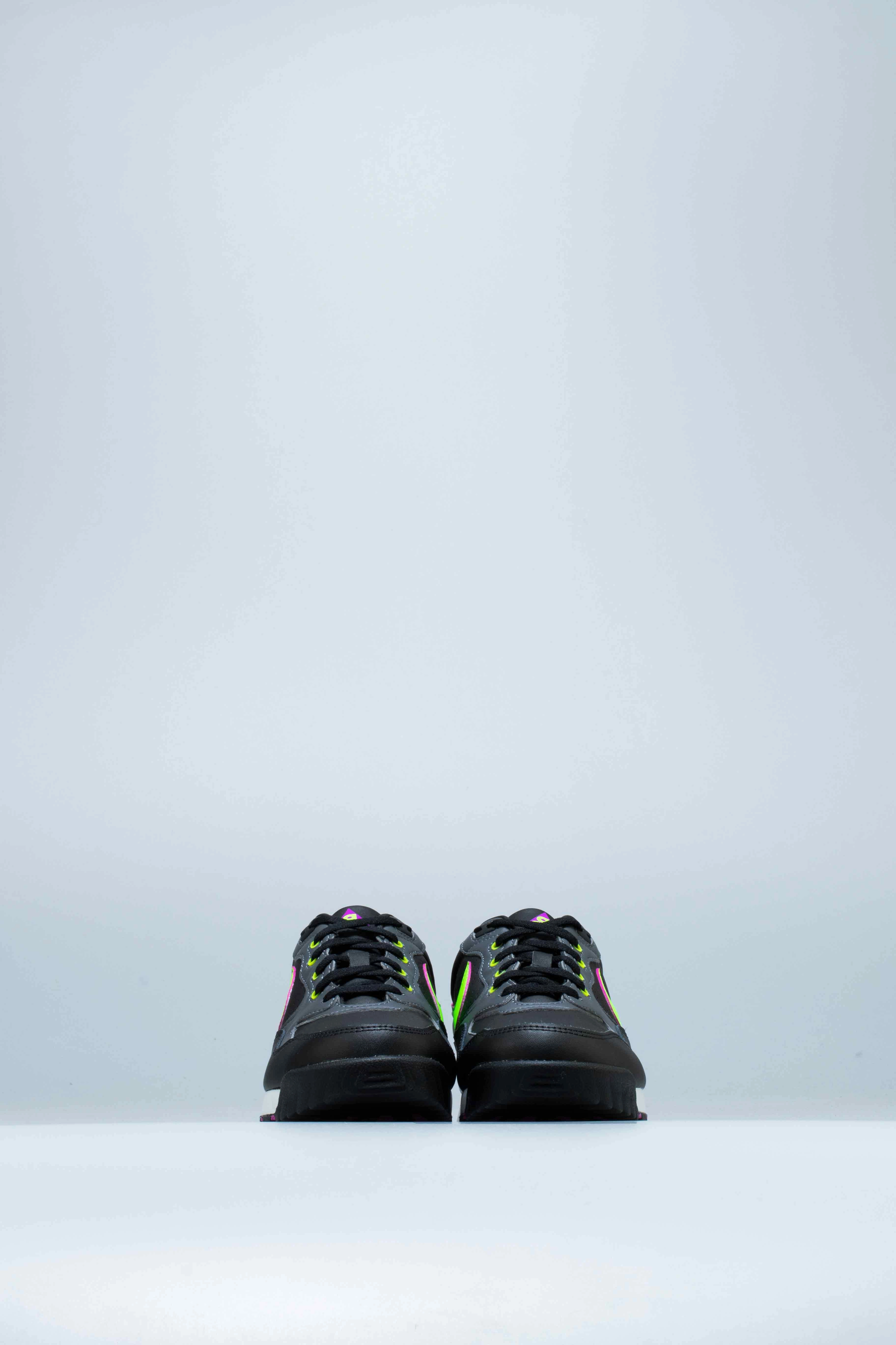 Ridgerider Trail Shoes Air Wildwood ACG Mens Running Shoe - Black/Green