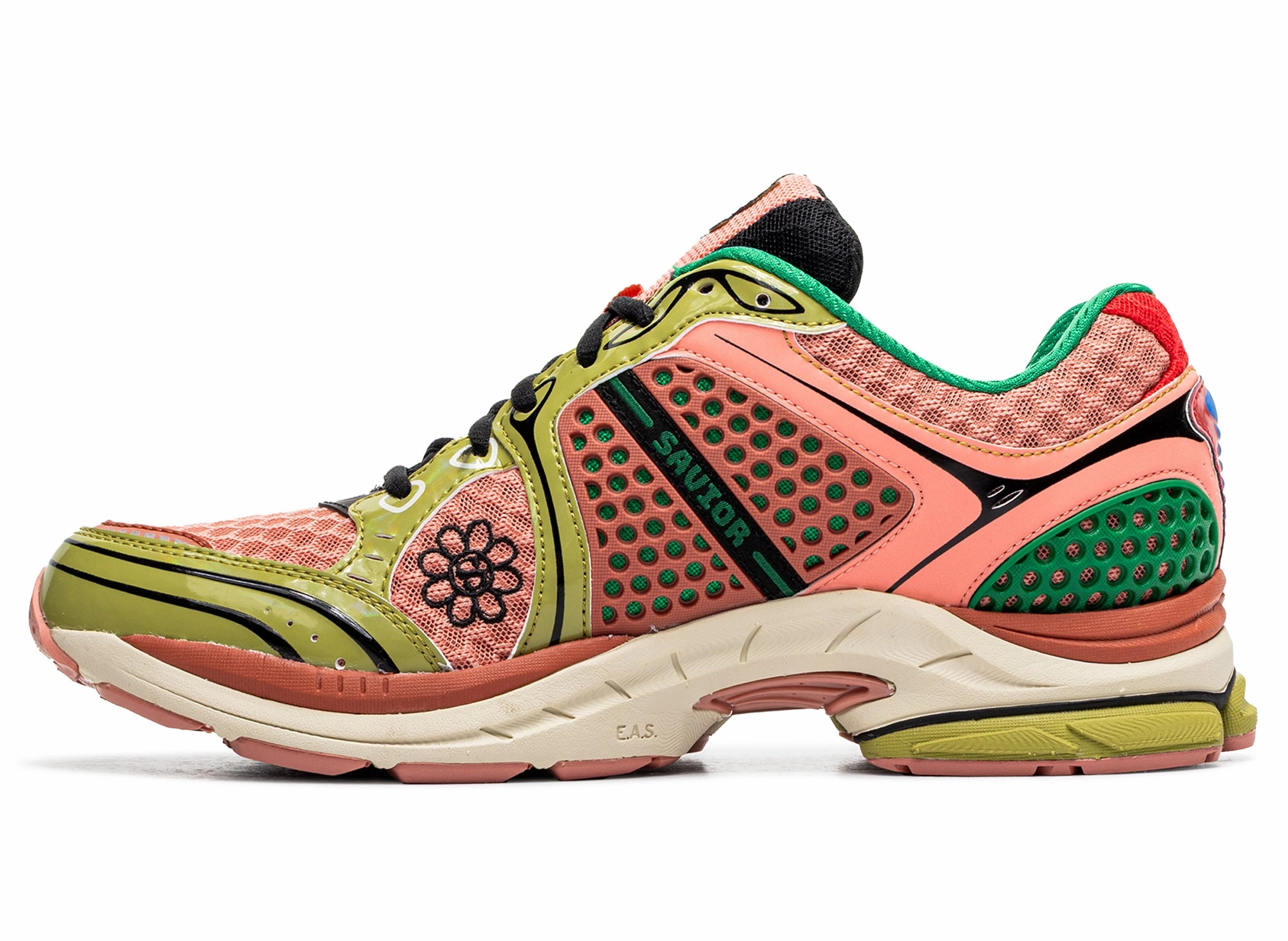 Under Armour White And Gold Volleyball Shoes Saucony x Jae Tips Progrid Triumph 4 in Peach / Leaf