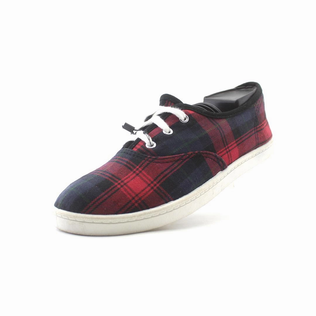 AMERICAN BRAND . Distressed Oxfords