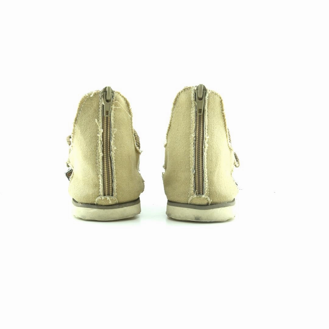 Candyland Basketball Shoes AMERICAN BRAND .