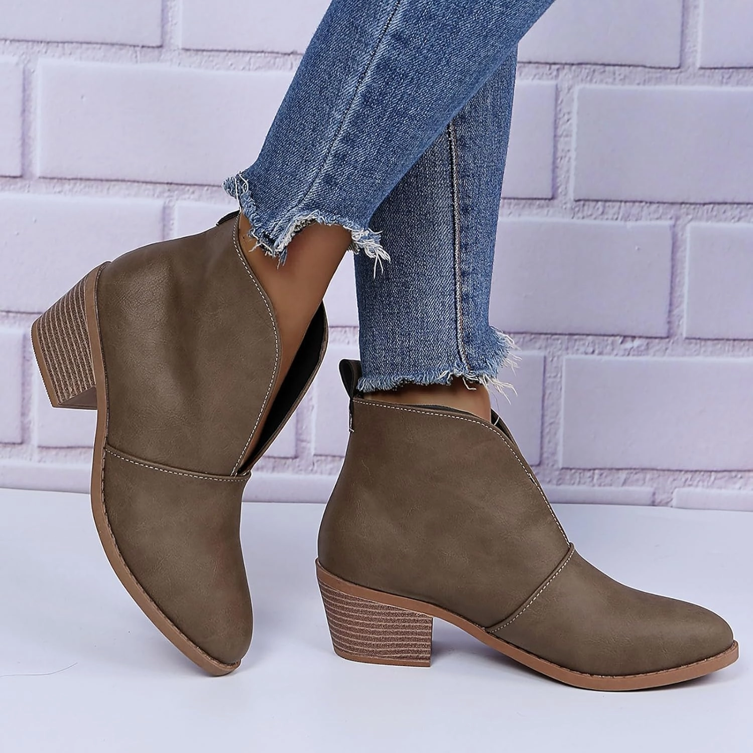 Steal Toe Boots Ankle Boots for Women Fall Boots Casual Women's Boots Slip on V Cutout Pointed Toe Chunky Stacked Mid Heel Booties