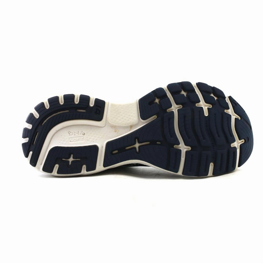 Wave Lightning Z6 Volleyball Shoe BROOKS GHOST 14