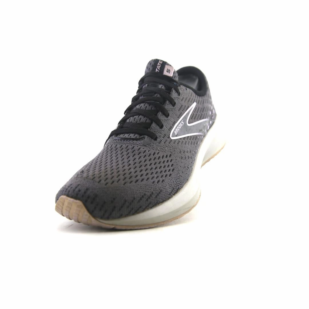 BROOKS LEVITATE 5 Base London Brogue Shoes