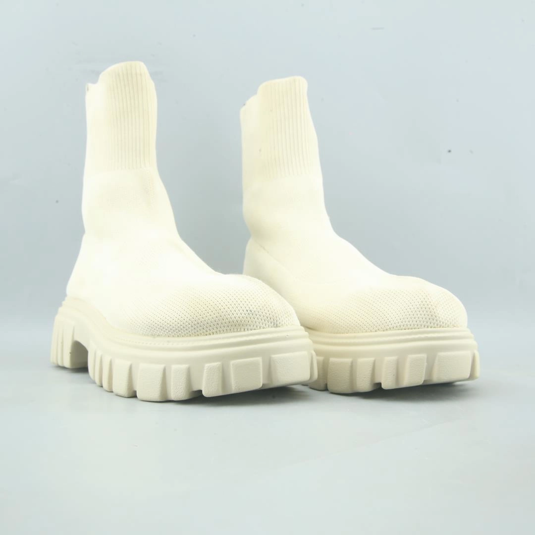 Running Shoes Badminton CUCCOO .