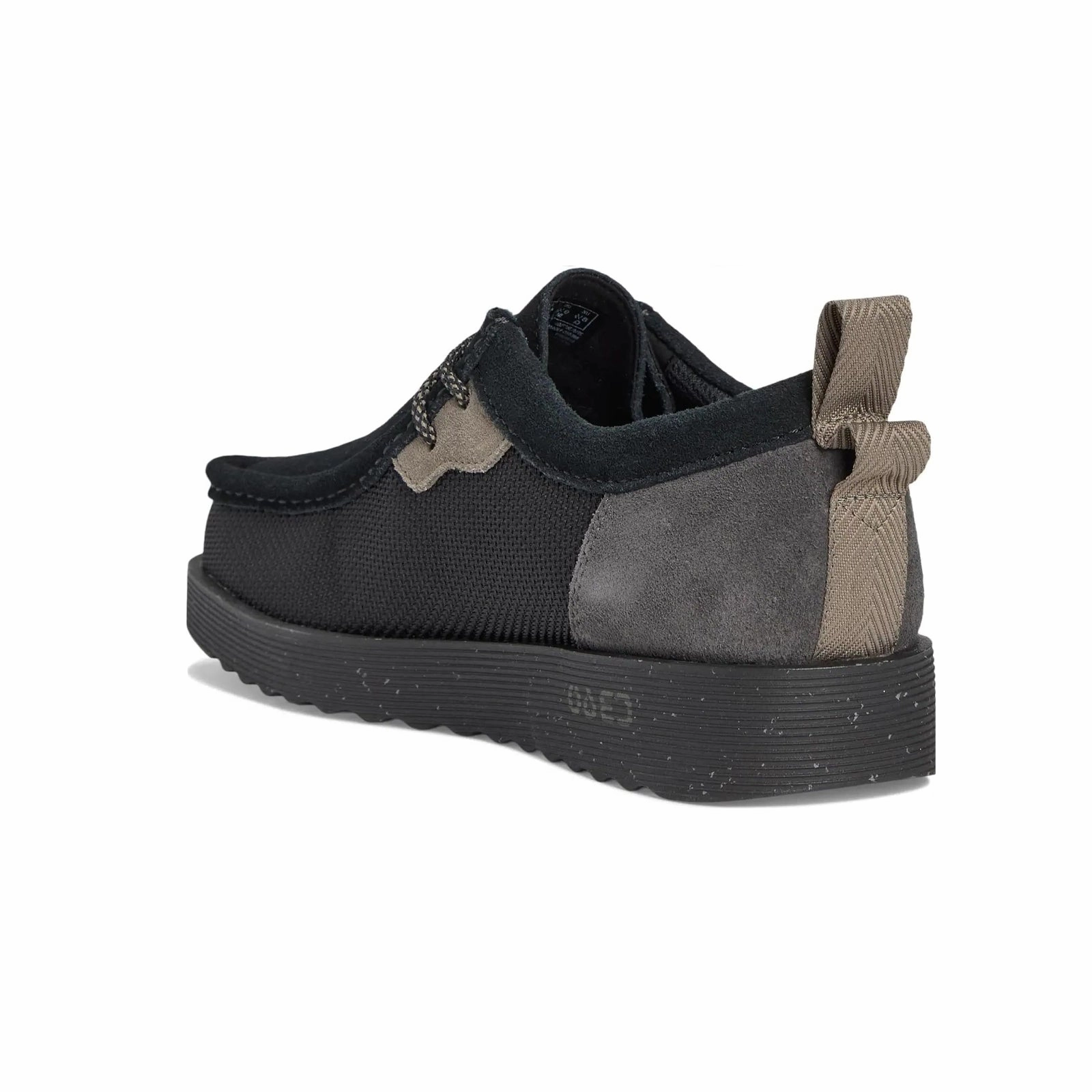 Clarks Wallabee FTR 2 Lo Suede Men's Lace Up Shoes Ferragamo Oxfords