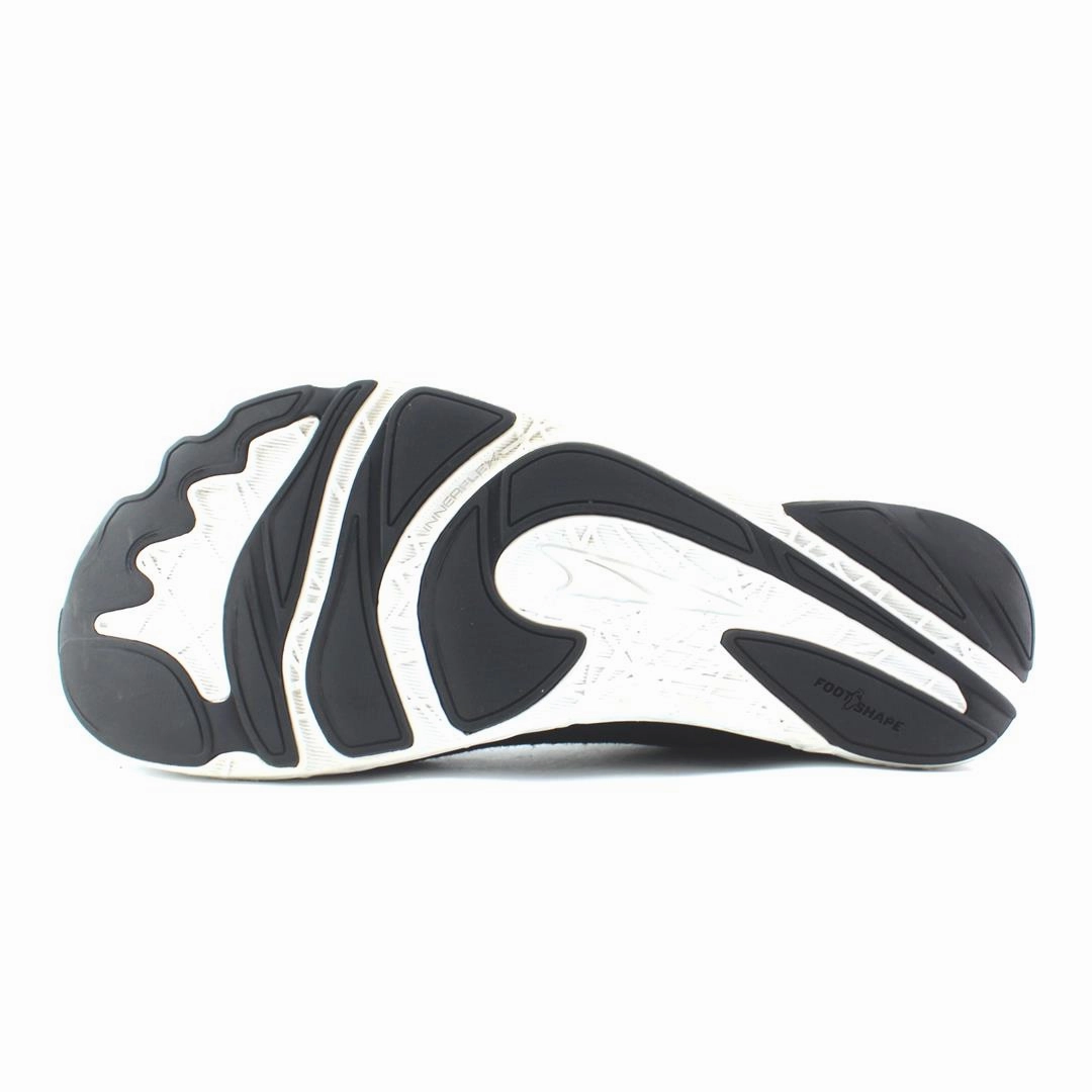 ALTRA ESCALANTE 3 Wingtip Vs Brogue