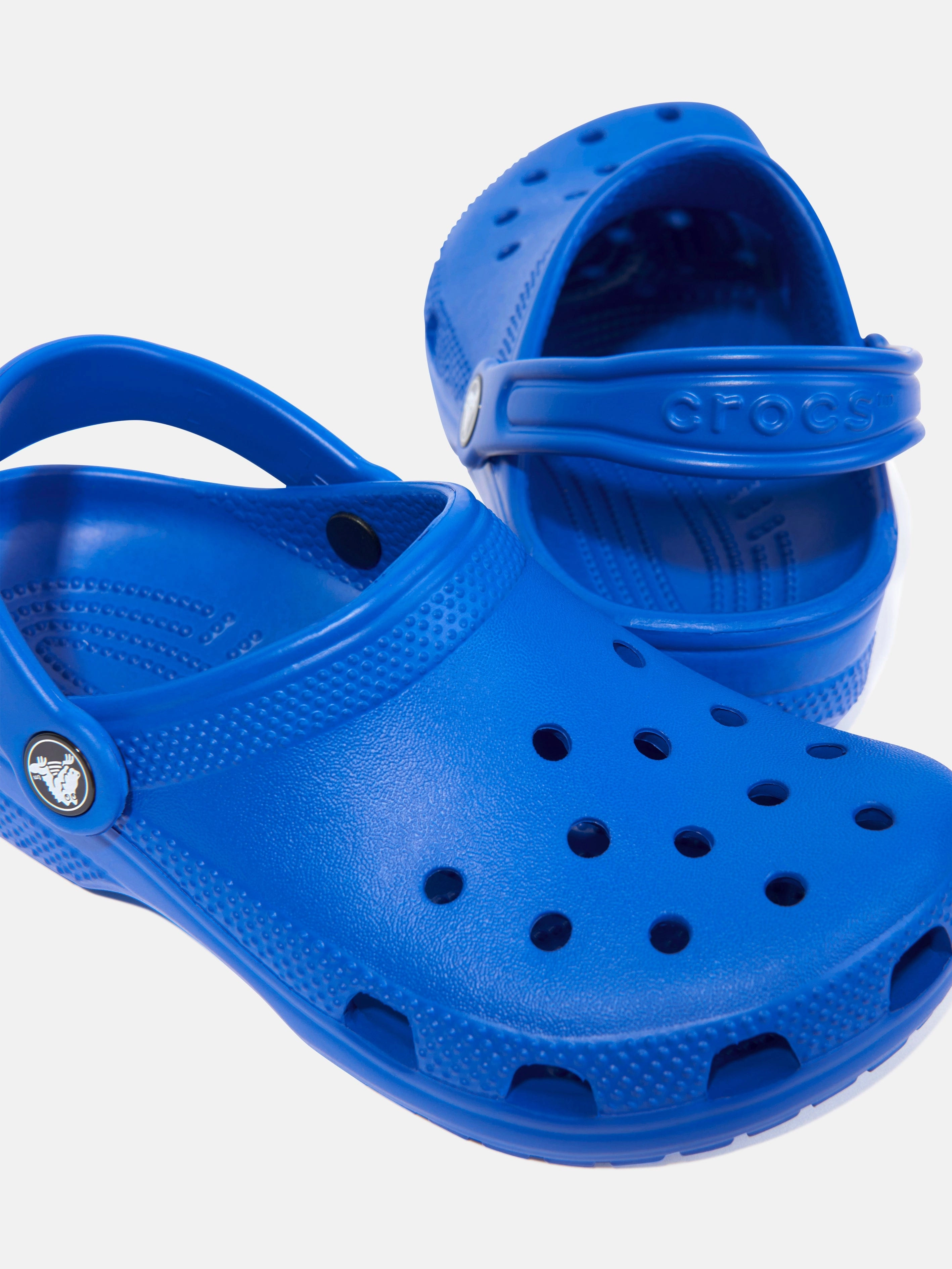 Good Summer Hiking Shoes Crocs Kids Classic Clog in Blue