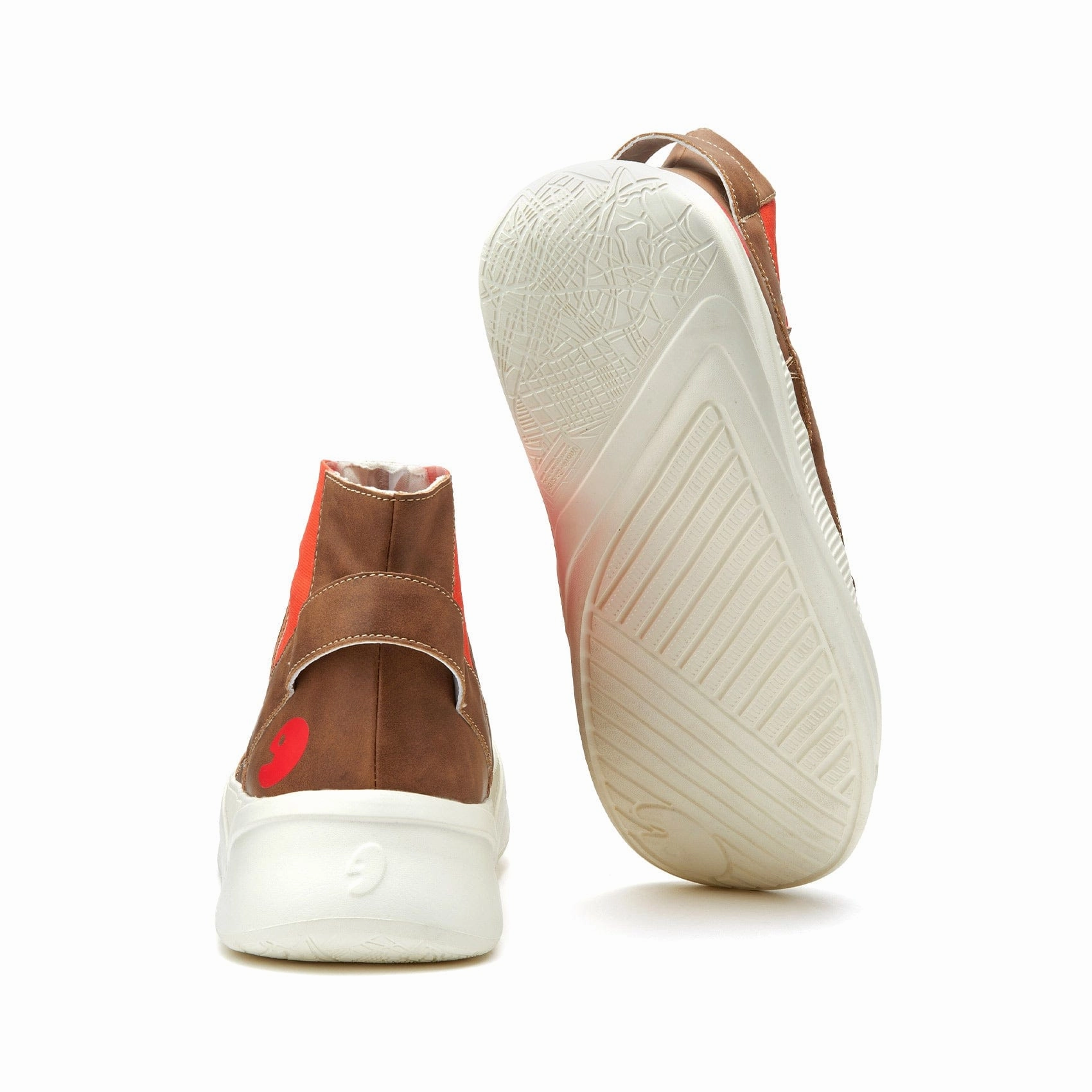 Dark Truffle Victoria III Men Superstar Skate Shoes