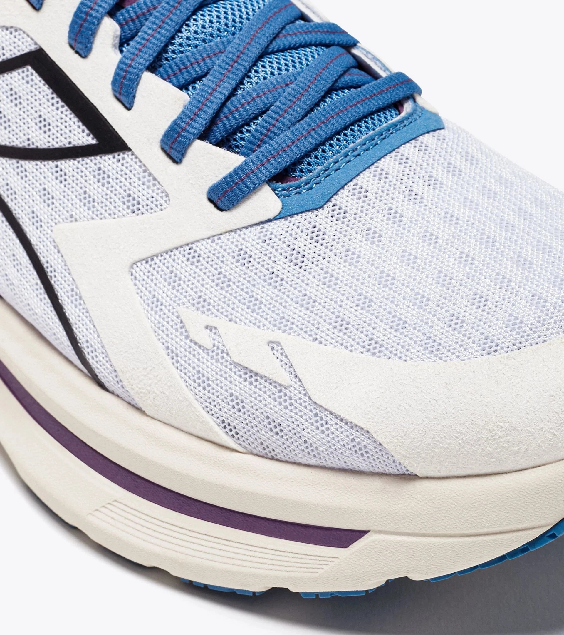 Diadora Mens Cellula- White/Pacific Coast/Sunset Purple (101.180243-D0877) La Sportiva Otaki Climbing Shoes