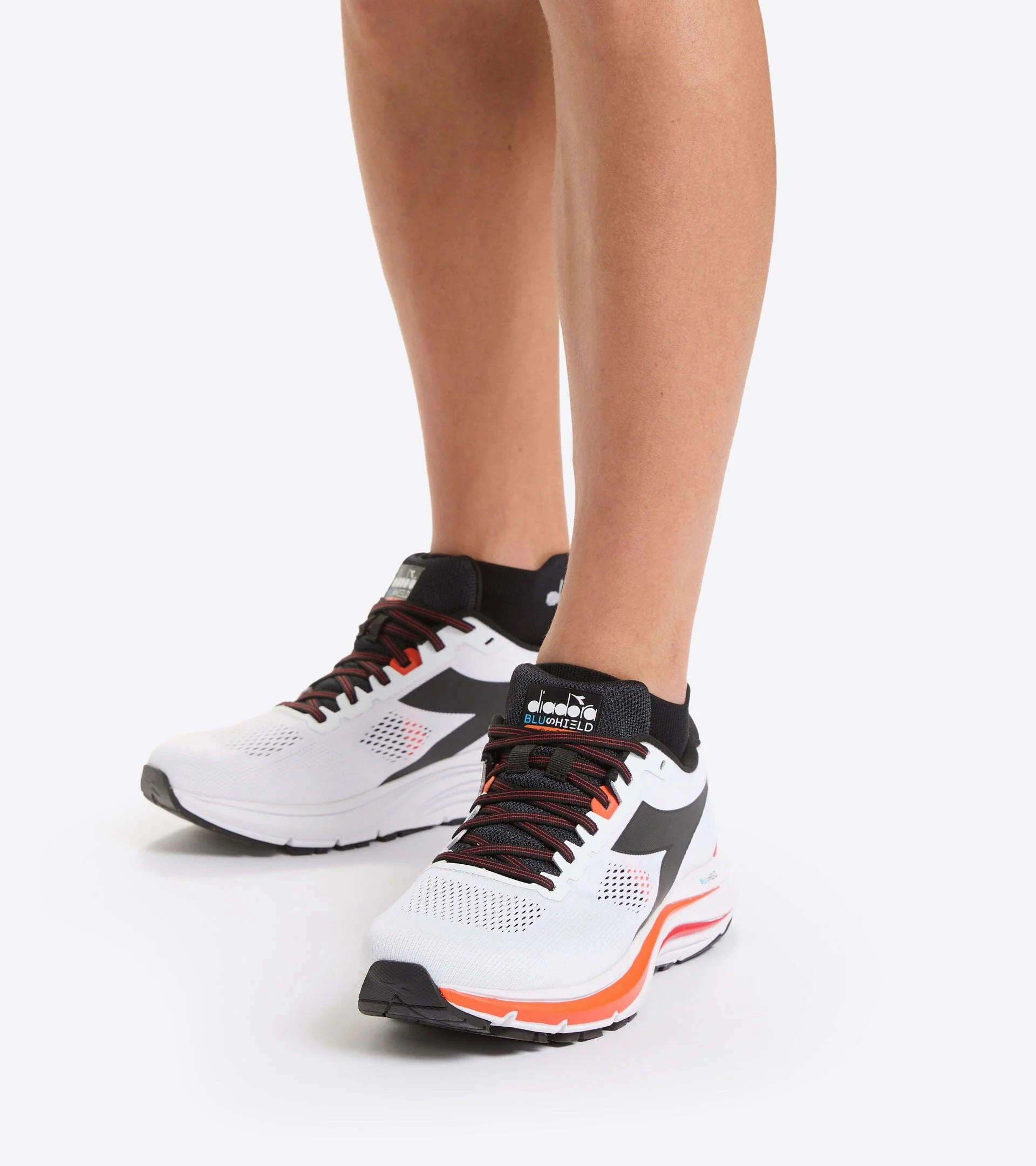 Diadora Mens Mythos Blueshield 7 Vortice- White/Black/Orange (101.17806) Zelinsky Dancing In High Heels