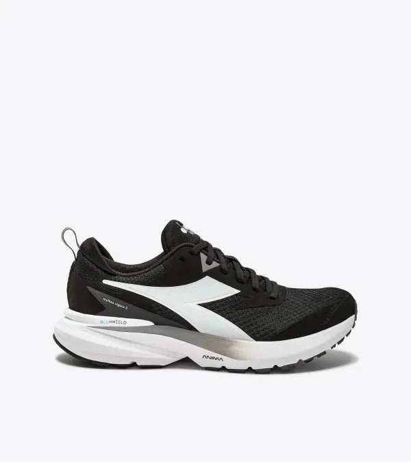 High Heel Shoe Sketch Diadora Mens Mythos Blushield Vigore 3 Wide - Black/White (101.181032-C7406)