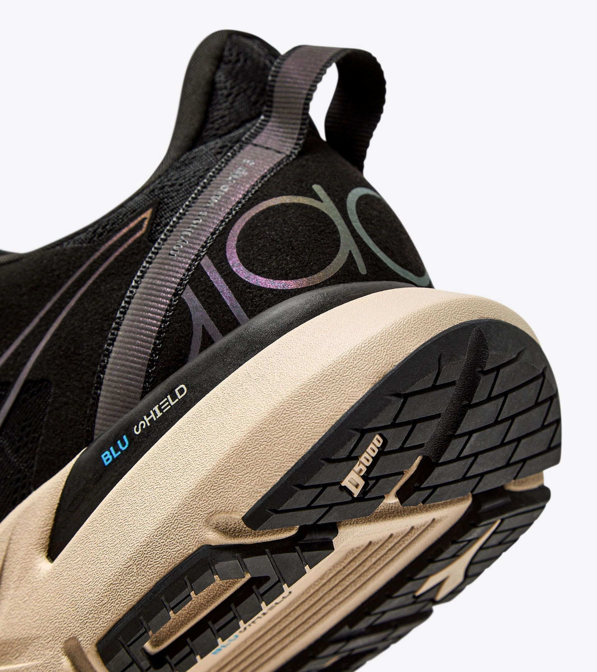 Diadora Mens Mythos Blushield Volo HIP 3- Black/Doeskin (101.179089-D0481) High Heel Shoe Silhouette