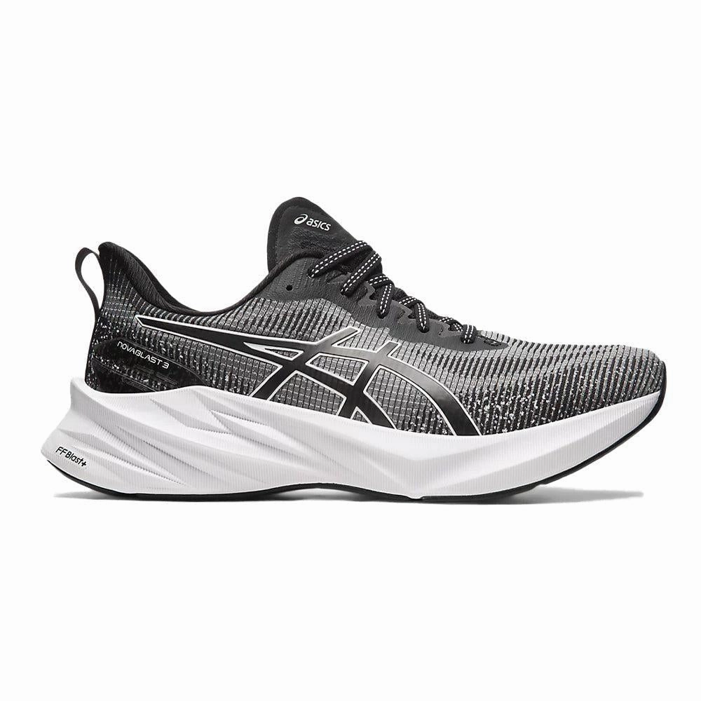 Men's Asics Novablast 3 LE, Black/White, 13 D Medium Asics Vs Nike Shoes