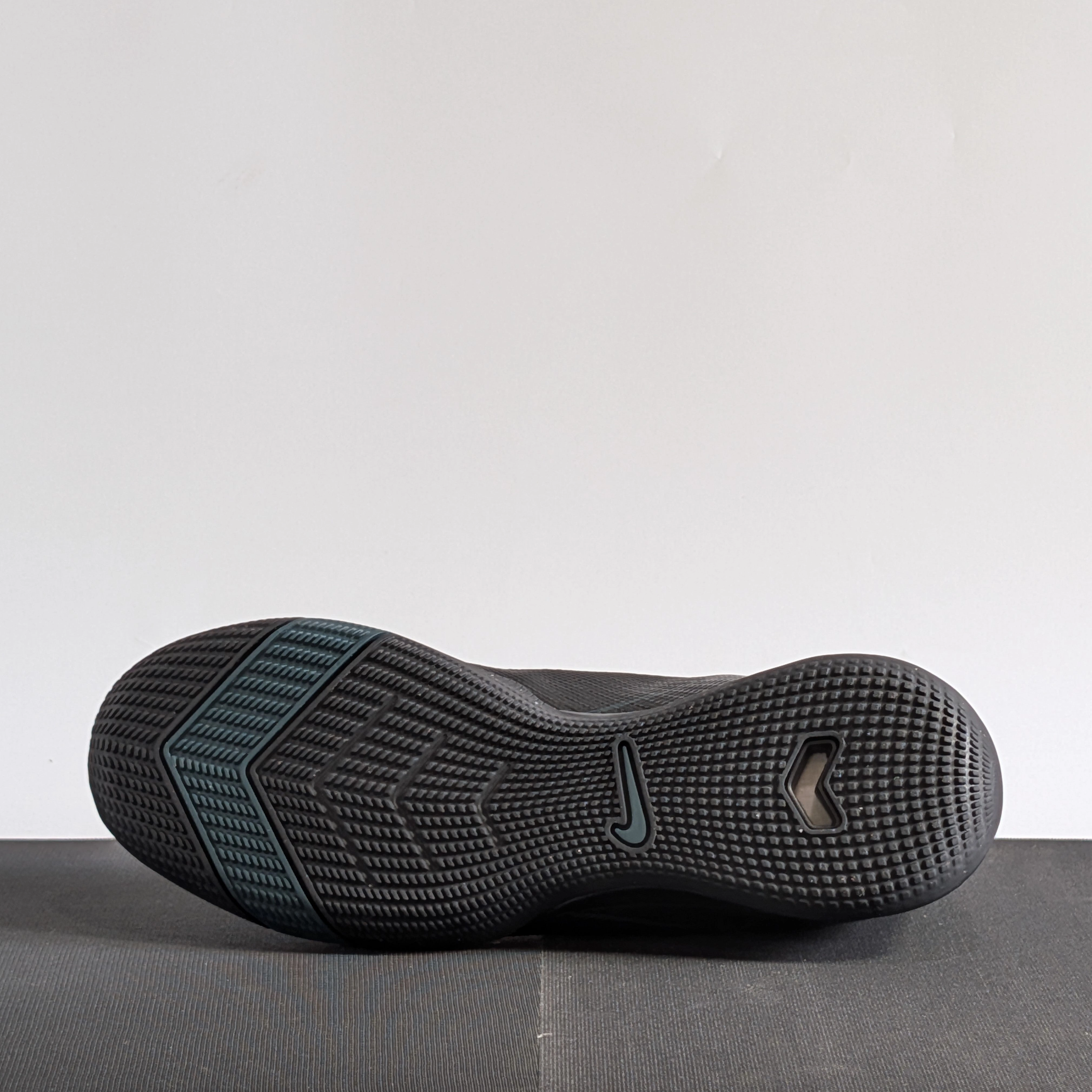 Nike ZM Superfly 10 Academy IC - FQ8332-002 Soccer Cleats Near