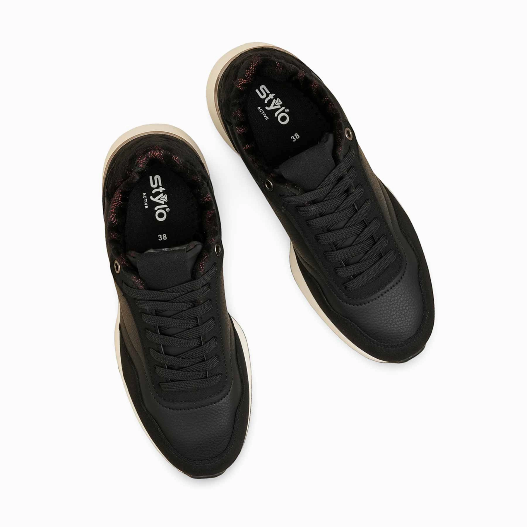 Velvet Sneakers Black Casual Sneaker For Women AT7450