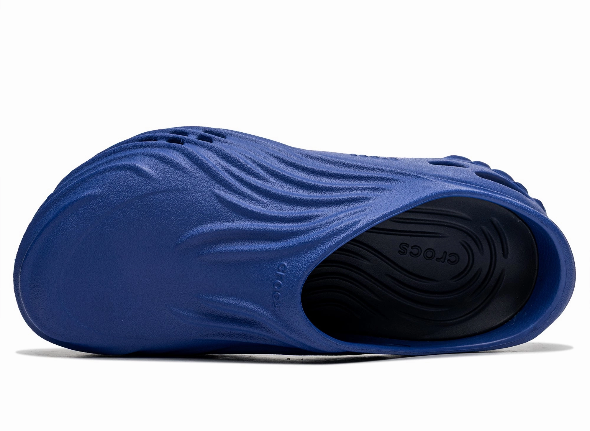 Laced Climbing Shoes Crocs Echo Wave in Sapphire