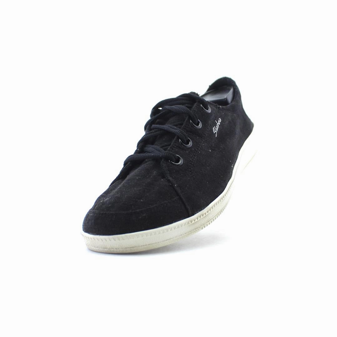 SKECHERS MADISON AVE AIR COOLED Whole Cut Oxfords