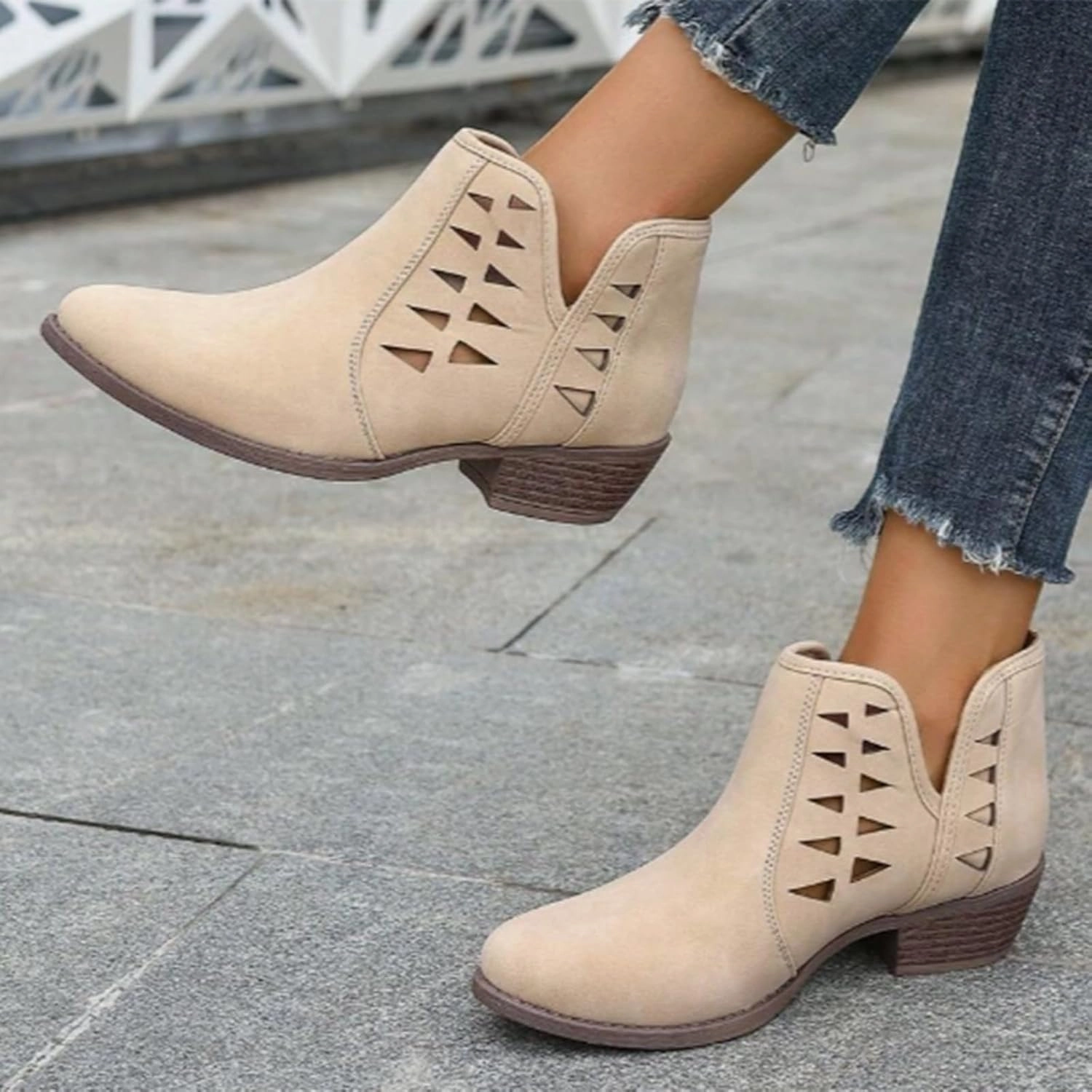 Fashion Women Low Heel Boots Casual Boots Ankle Booties Suede Flock Pointed Toe Pull on Short Boots Rubber Sole Jump Boots Corcoran
