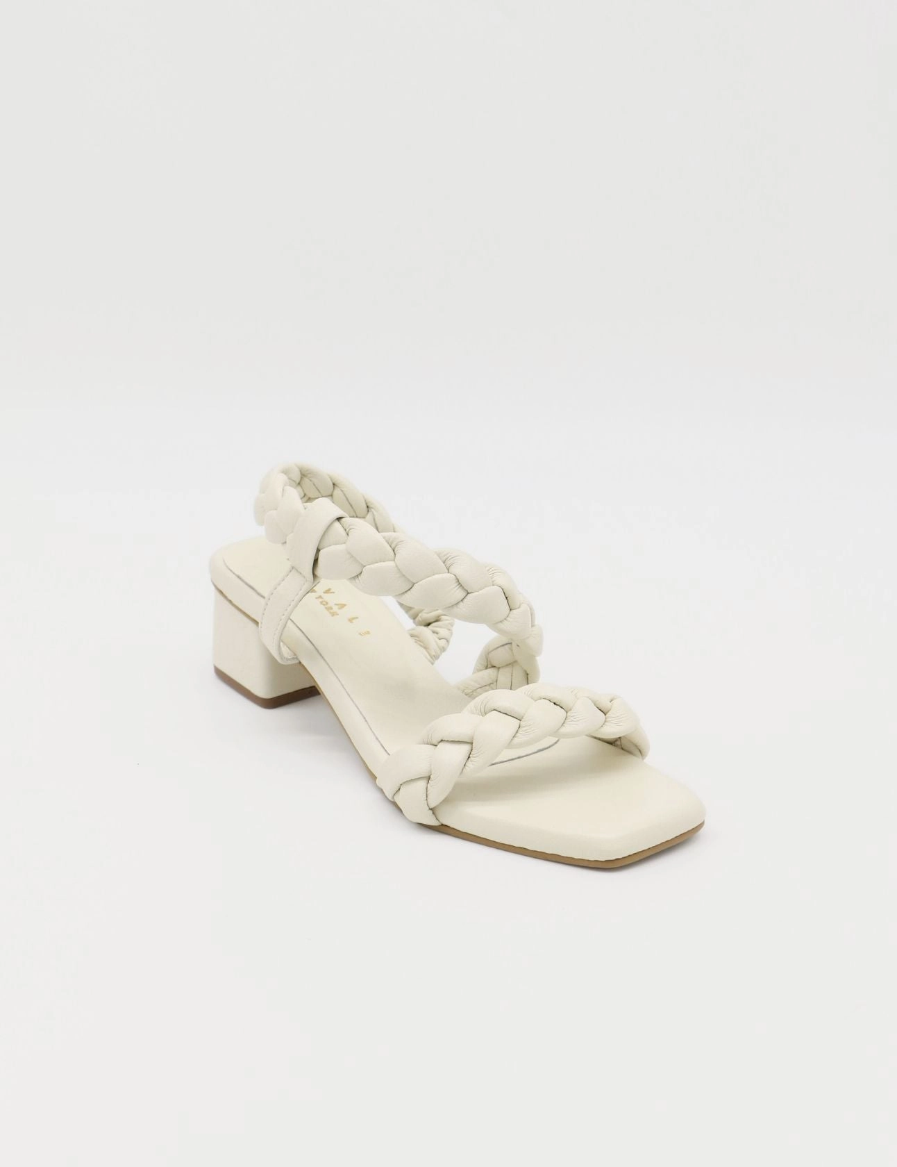 Sandals With A Heel Island braided crochet sandals in white leather women shoes