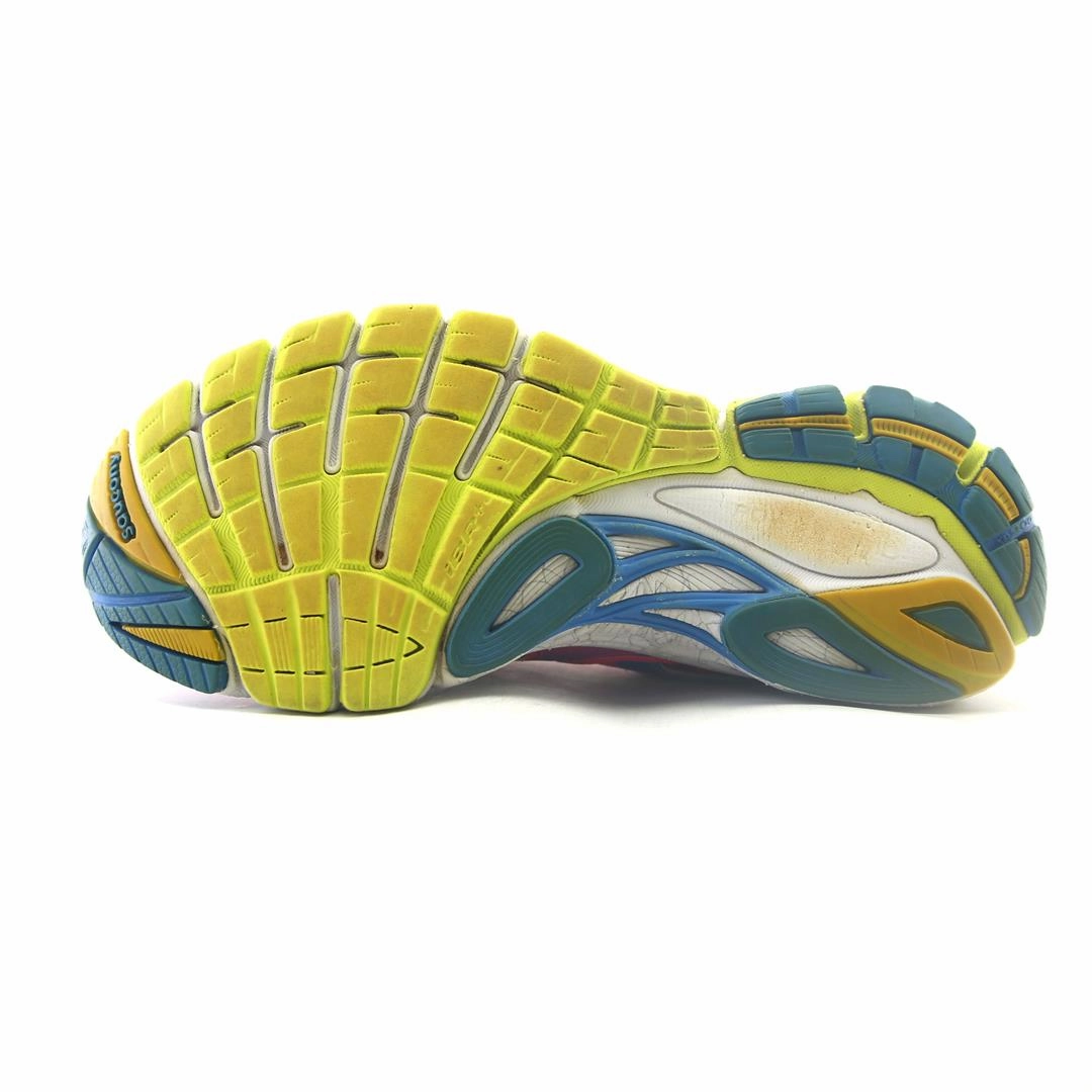 SAUCONY GUIDE 8 Queercore Brogue Monk Shoe