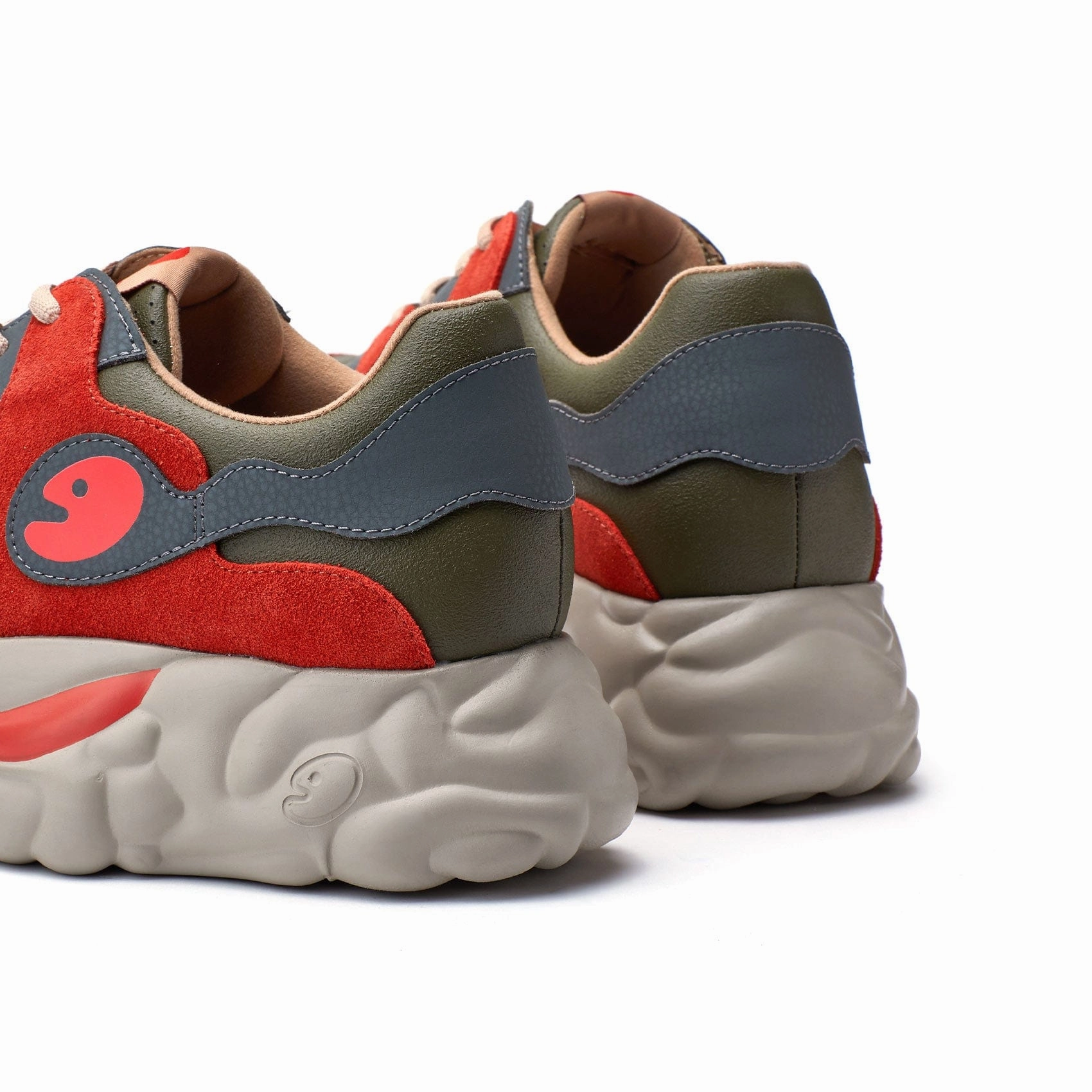 Old Skool Skate Shoe Black White Fuzzy Wuzzy Brown Sanamolls I Men