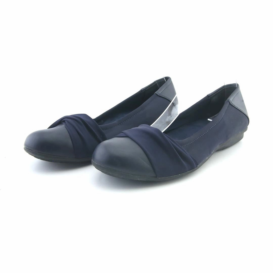 Academy Sports Basketball Shoes AMERICAN BRAND .