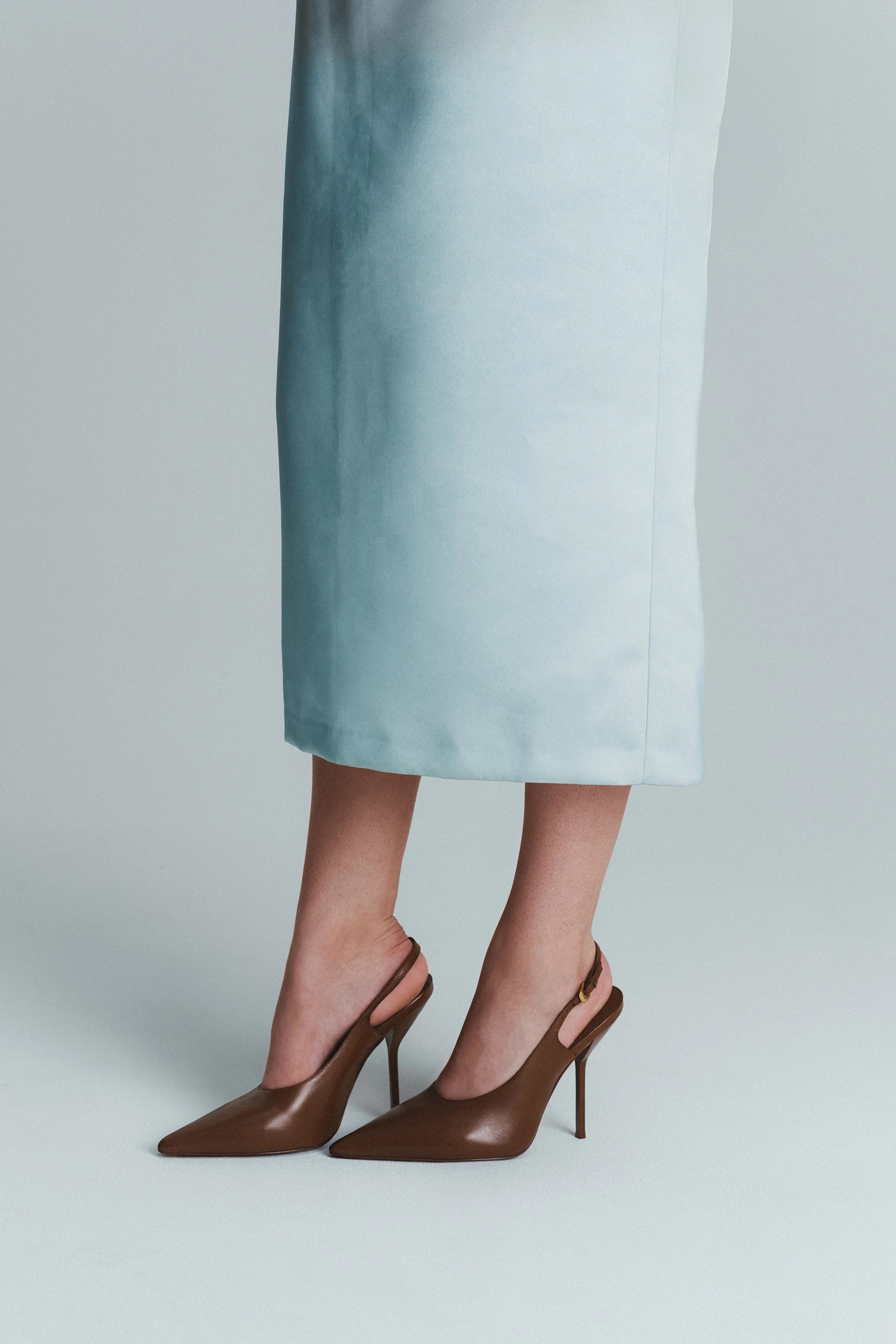 Badminton Shoes Lining Larroud x Altuzarra Pump In Burnt Umber Leather