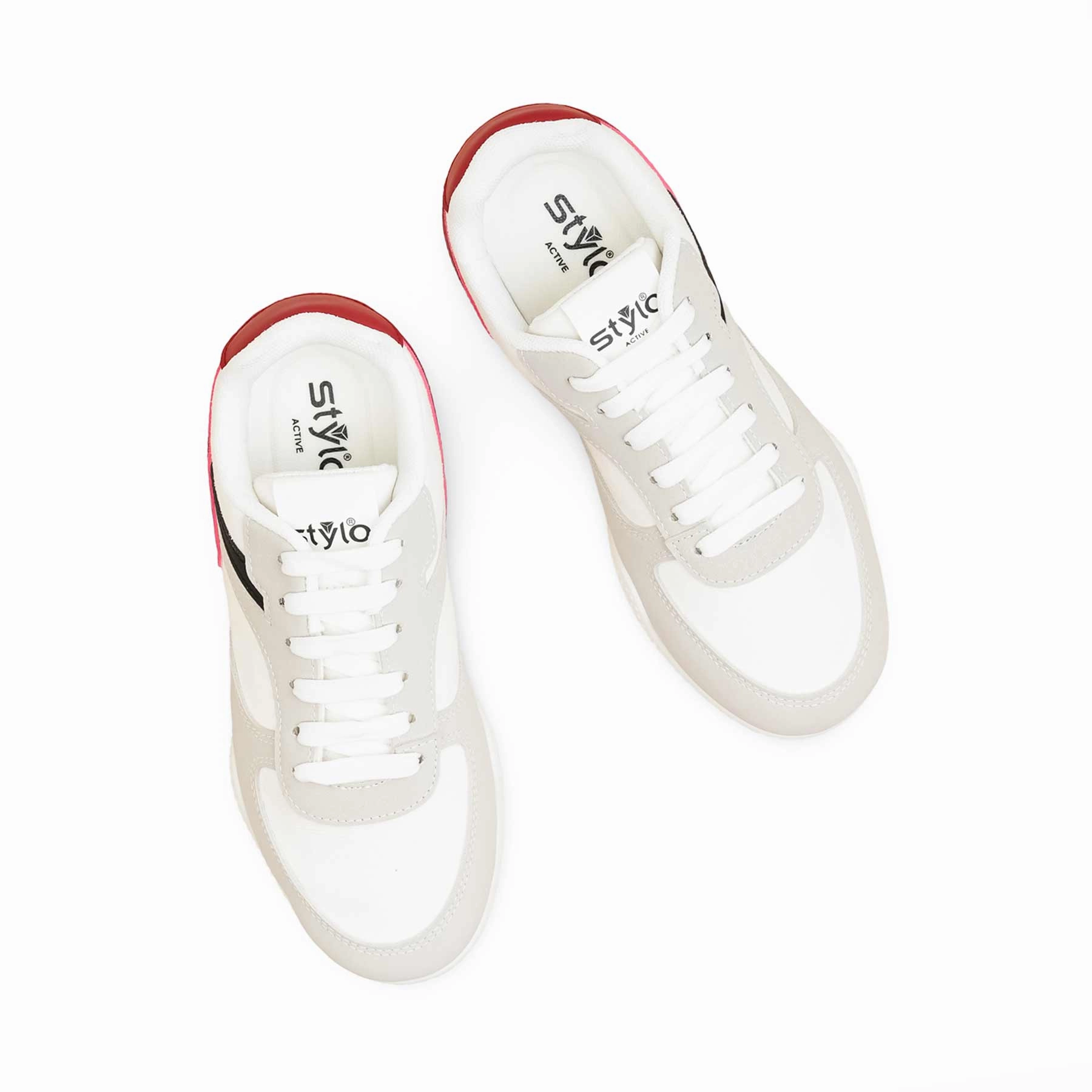 White Casual Sneaker For Women AT7455