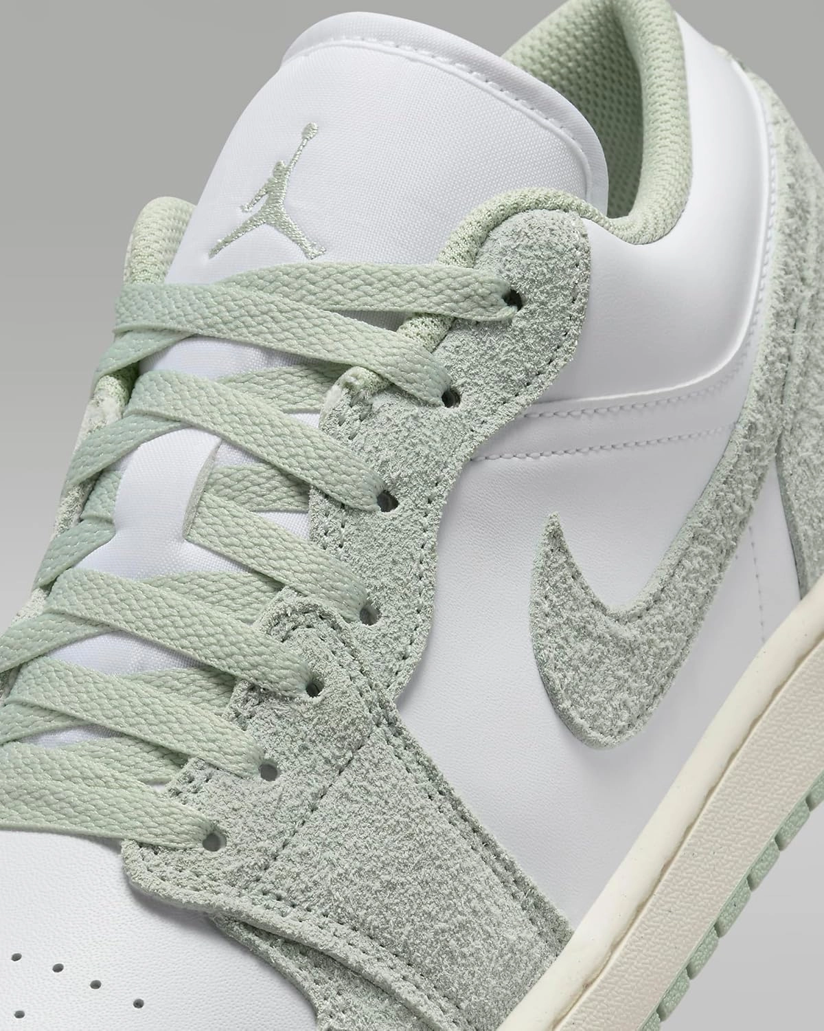 Nike Trail Gore Tex Shoes Men's Air Jordan 1 Low Shoes