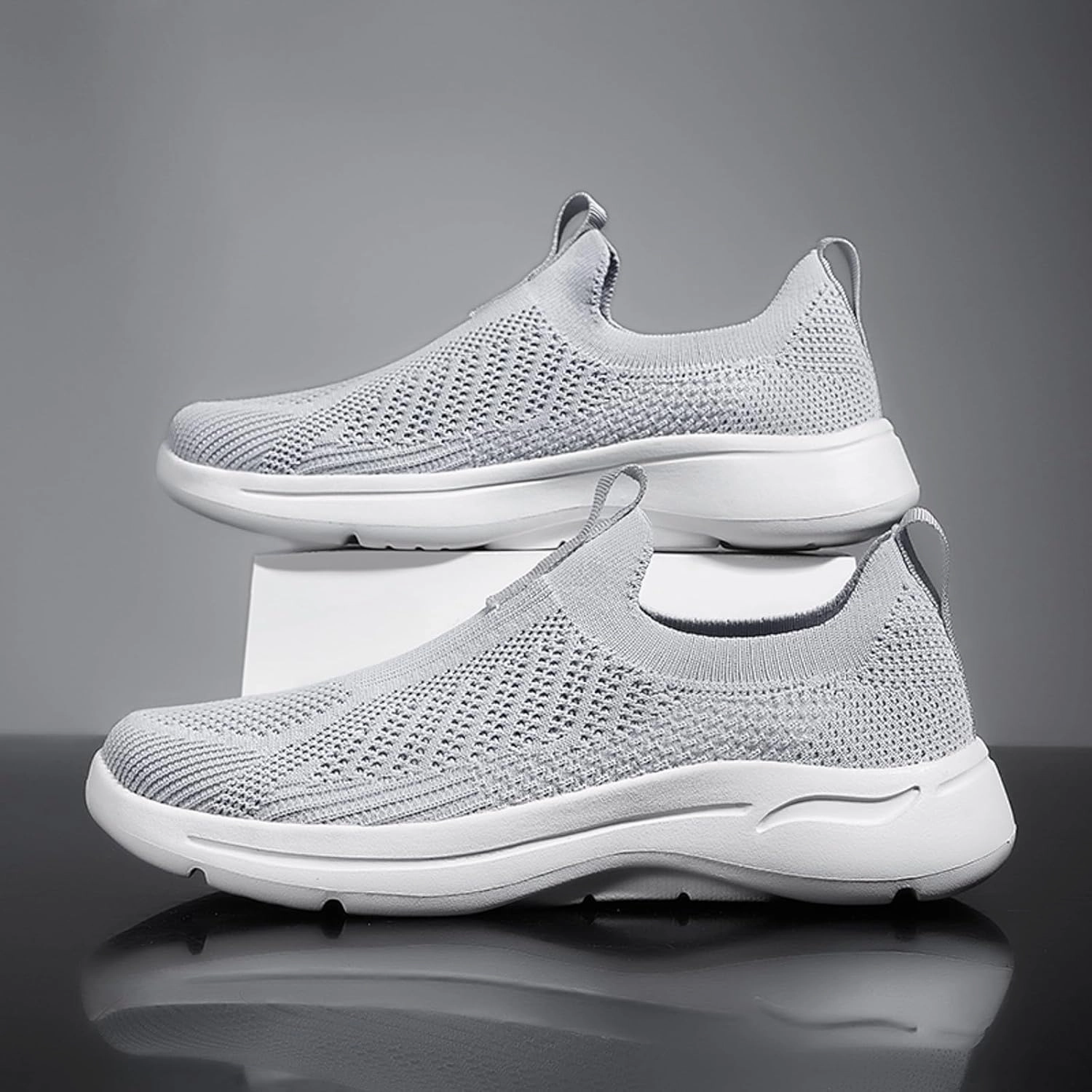 Mens Slip on Shoes Mens Tennis Shoes Tennis Shoe for Men Walking Shoe for Men Lightweight Comfortable Sneaker Best Sneakers For New Walkers