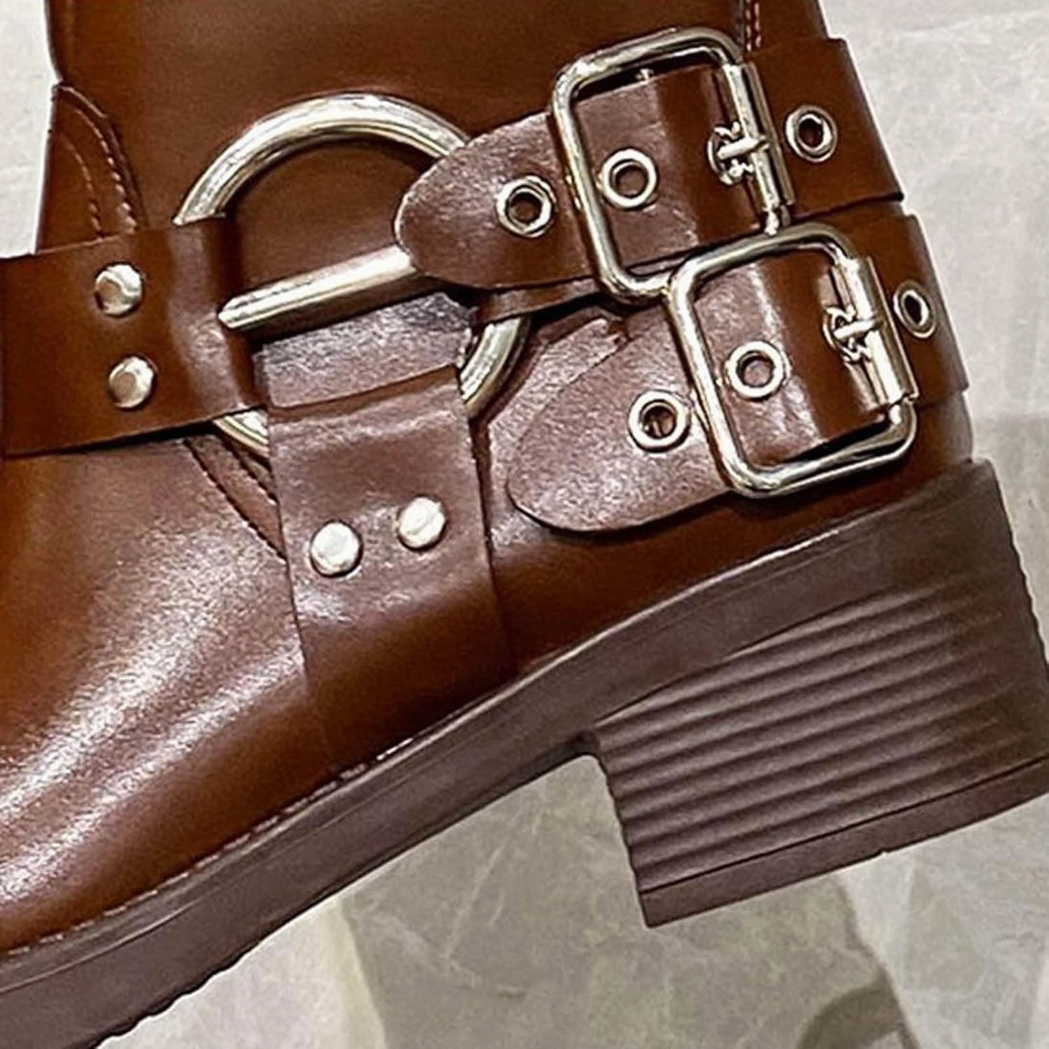 Cuadra Boots Near Me Mid Calf Boots for Women Women's Retro Street Boots Belt Buckle Tall Knight Boots Chunky Heel Fashion Leather Boots