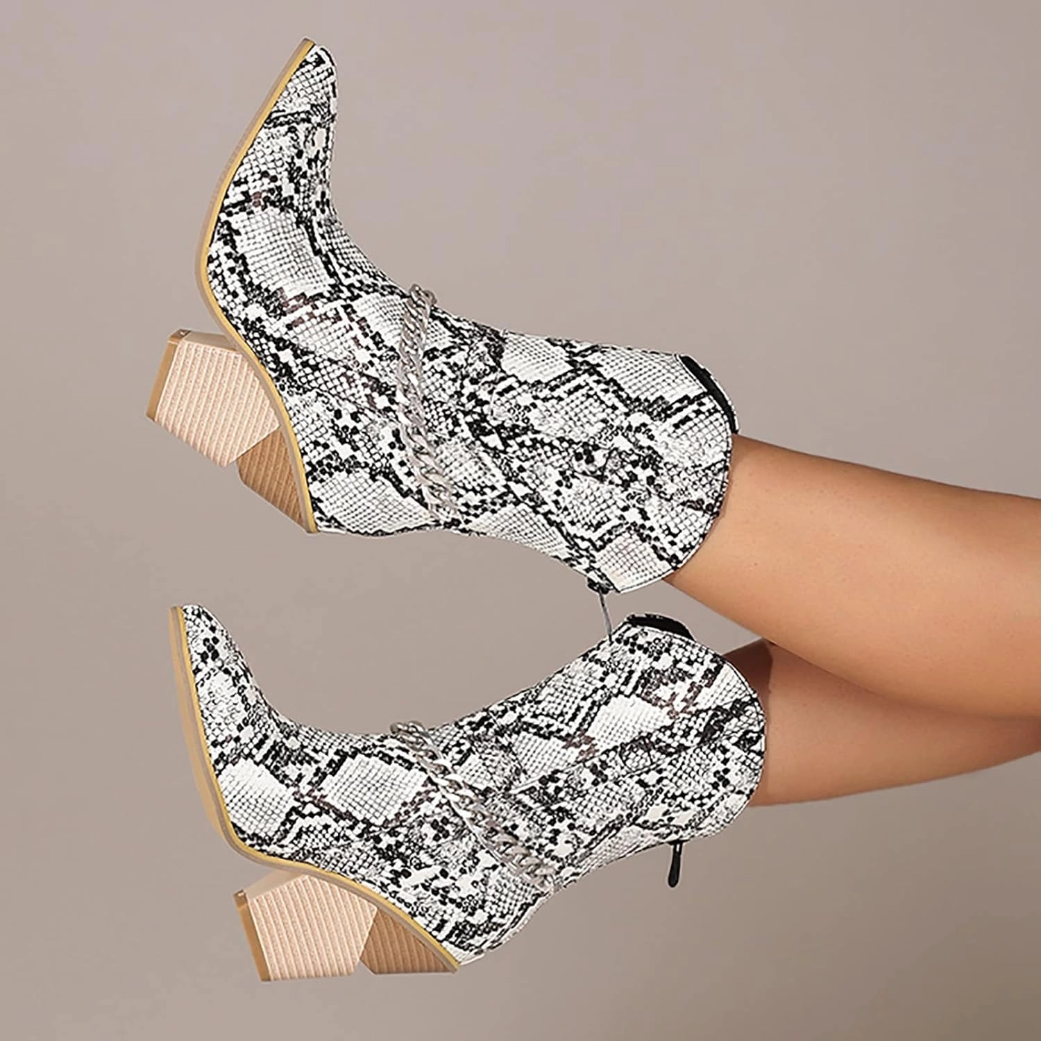 Insulated Hunting Boots Mid Calf Cowboy Boots for Women Western Boots Women Retro Pointed Toe Chunky Heel Cowgirl Back Zipper Mid Calf Boots