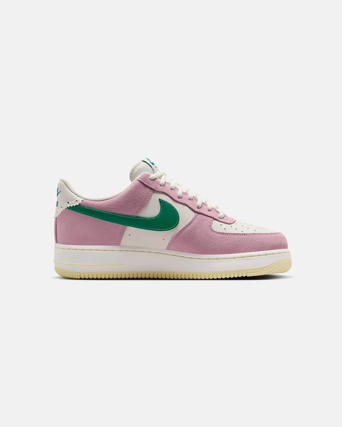 Shoes Soccer Nike Nike Air Force 1 '07 LV8 Sail/Malachite-Med Soft Pink