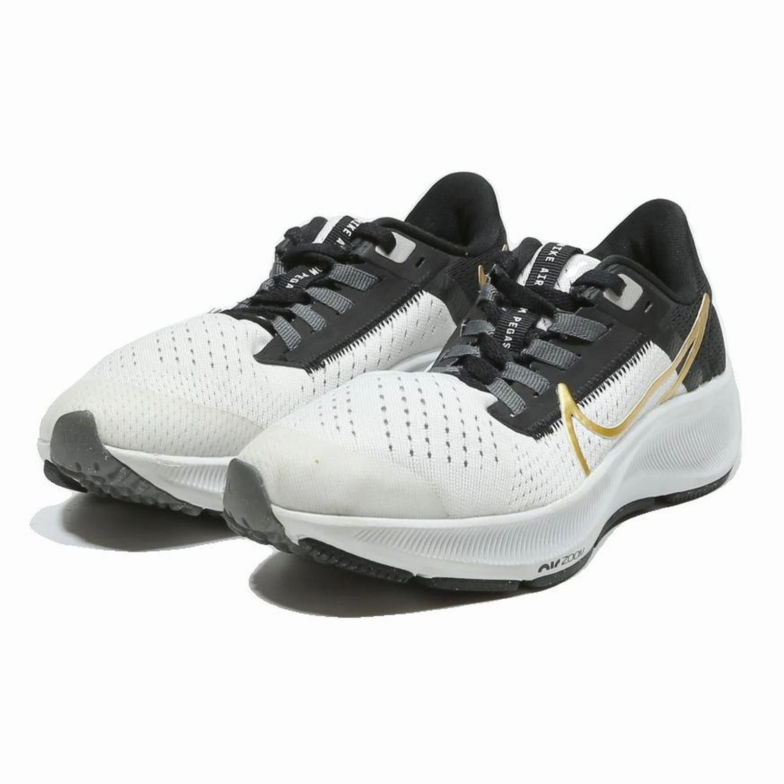 NIKE Zoom Boys Low Top Trainers White & Black Synthetic Microfibre UK 2 Nike Streetgato Soccer Shoes