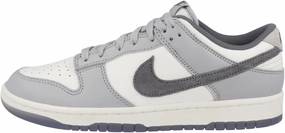 Nike Men's Dunk Low Retro SE Sneakers, White/Light Carbon/Platinum, Size 15 Valentines Nike Shoes