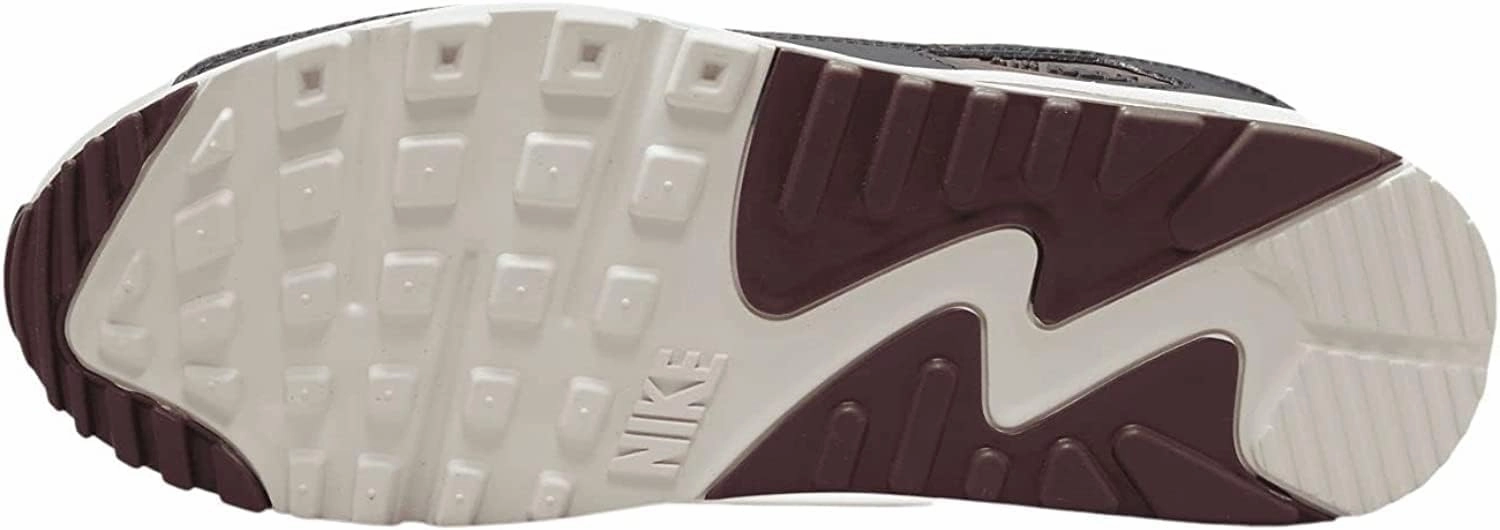 Nike Men's Sneaker Nike Shoe Maker