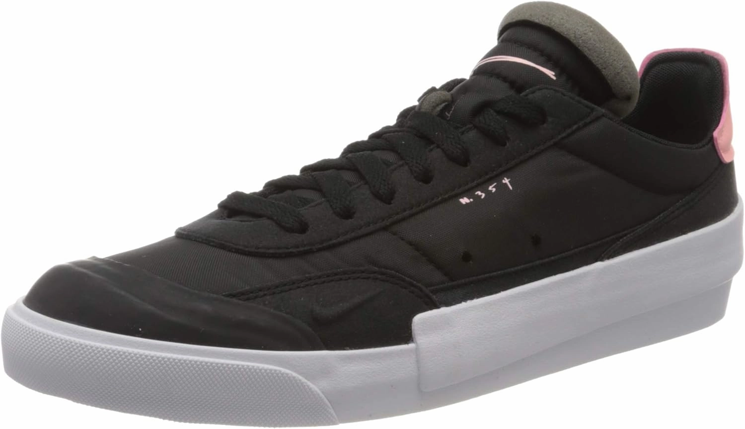 NIKE Men's Tennis Shoes Size Nike Athletic Shoes