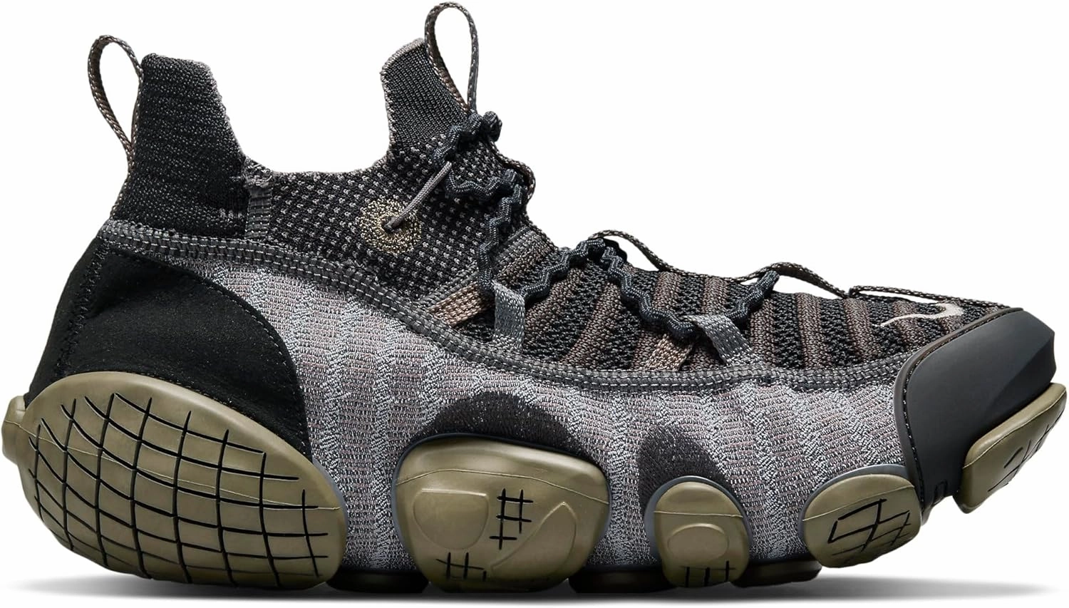 Nike Pros Shoes Nike mens Sneaker