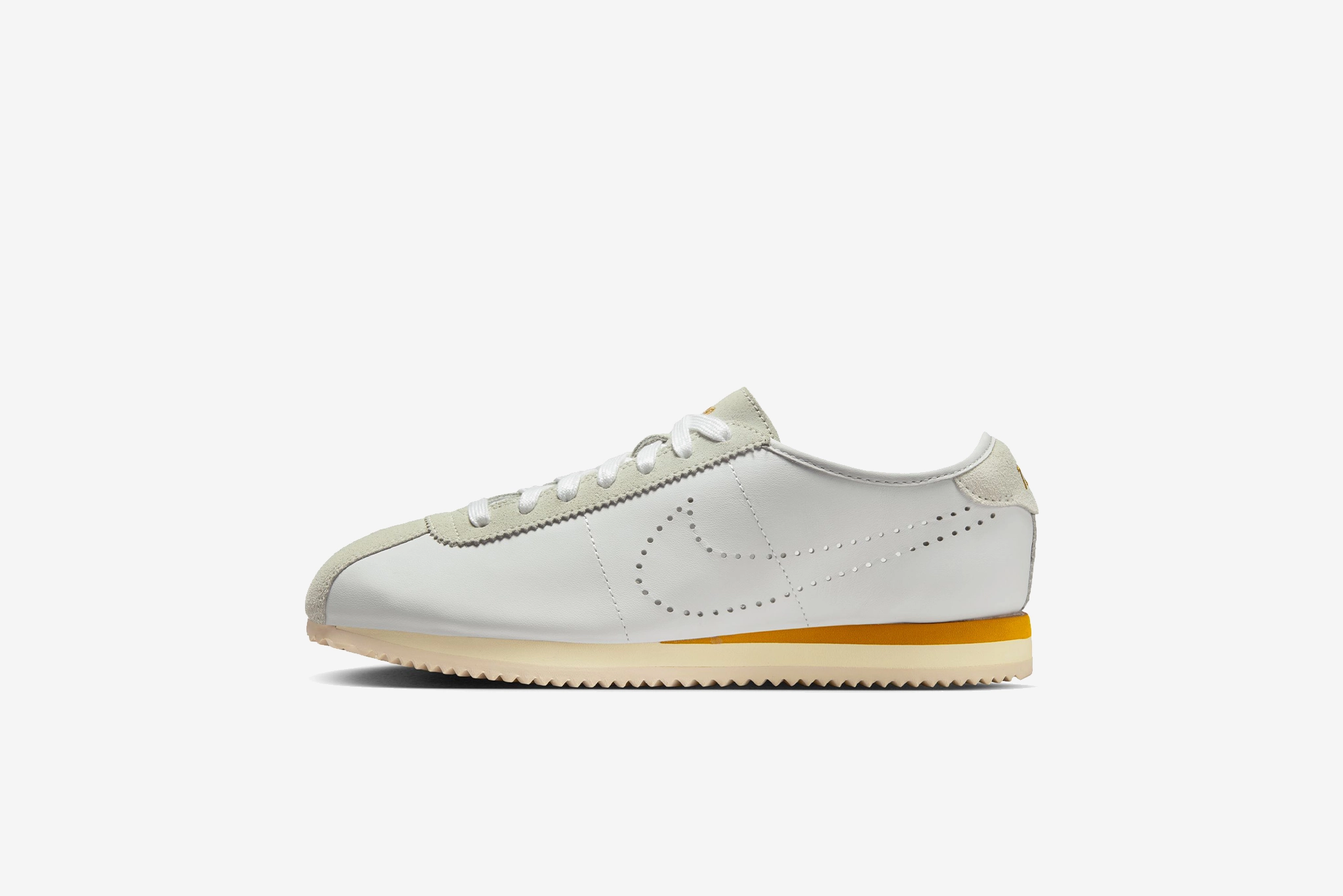 Ucla Nike Shoes Nike "Cortez LT" W - White / Bronze / Light Bone