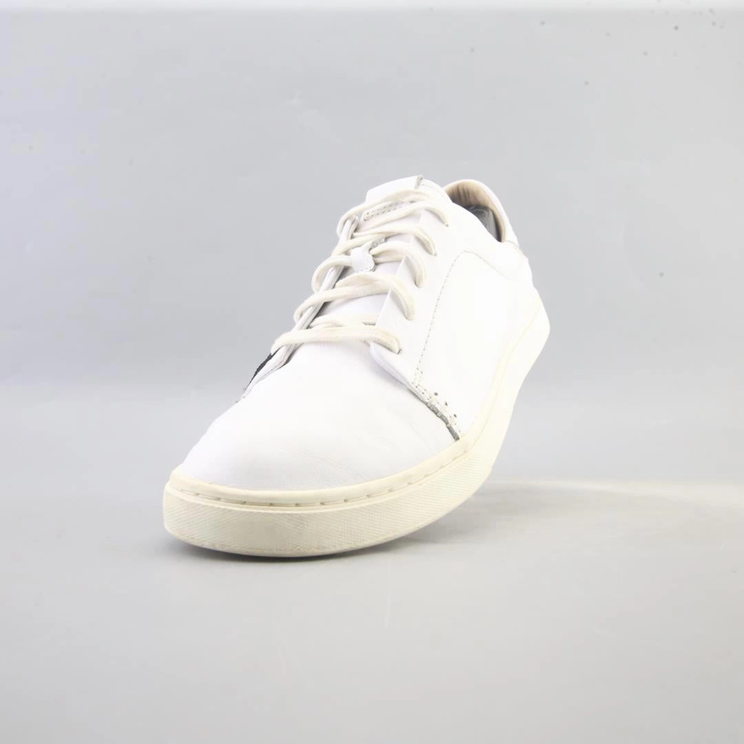 OLUKAI PEHUEA LI ILI Poshmark Volleyball Shoes