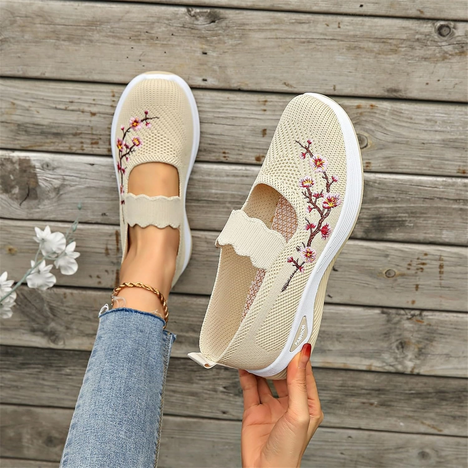 Orthopedic Shoes for Women Wide Width, Breathable Walking Comfortable Slip on Sneakers Arch Support Casual Shoes Running Sneakers For Beginners