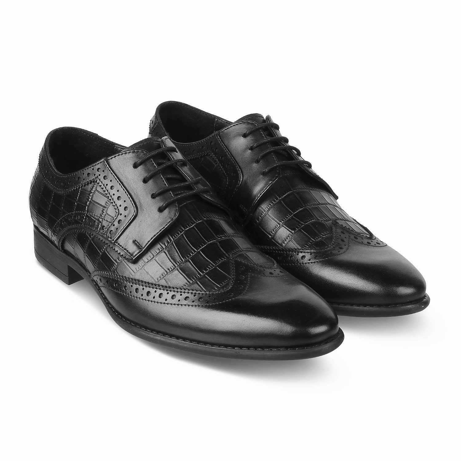 The Broco Black Men's Lace Ups Tresmode Cap-toe Oxfords