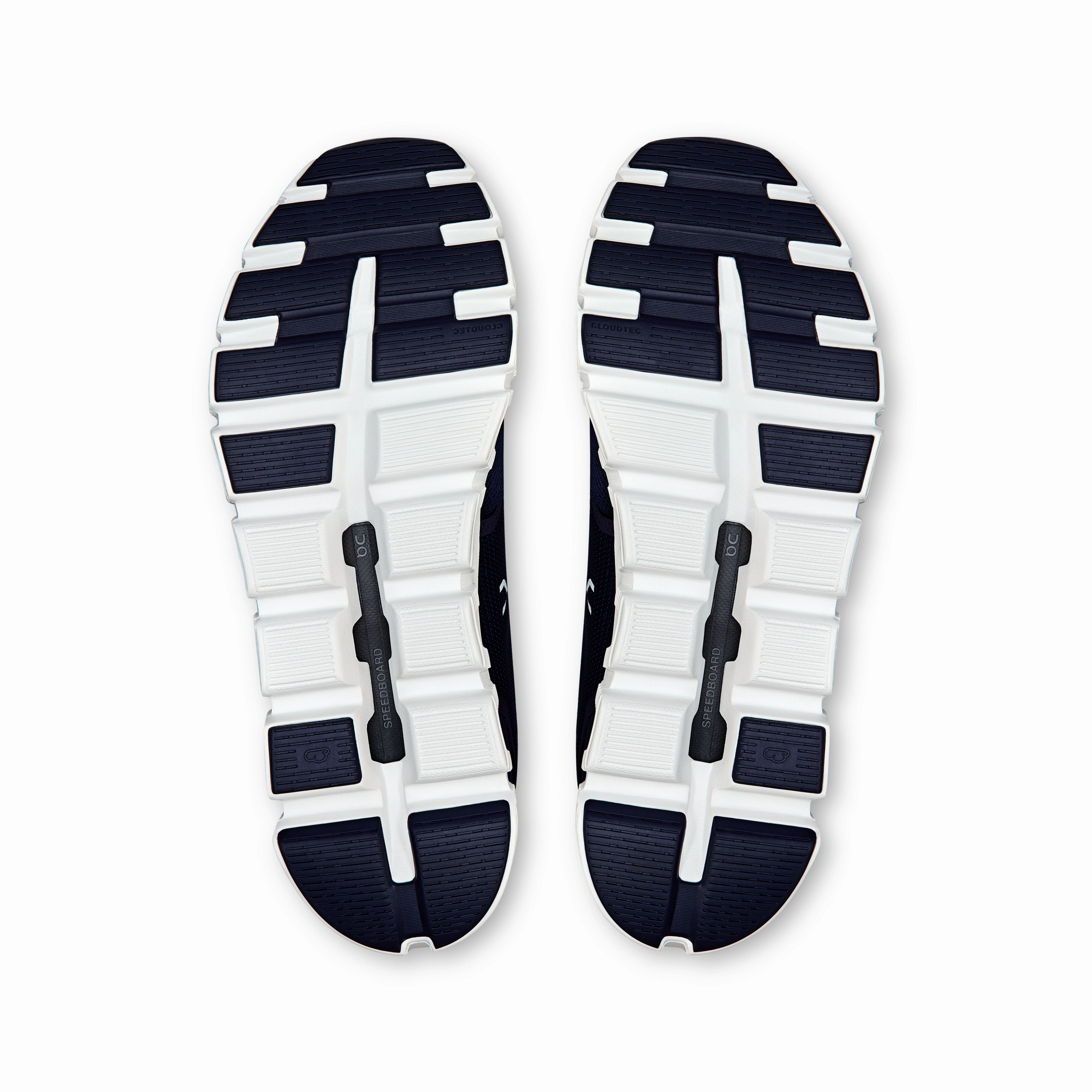 Modern Essentials Cap Oxford ON Cloud 6