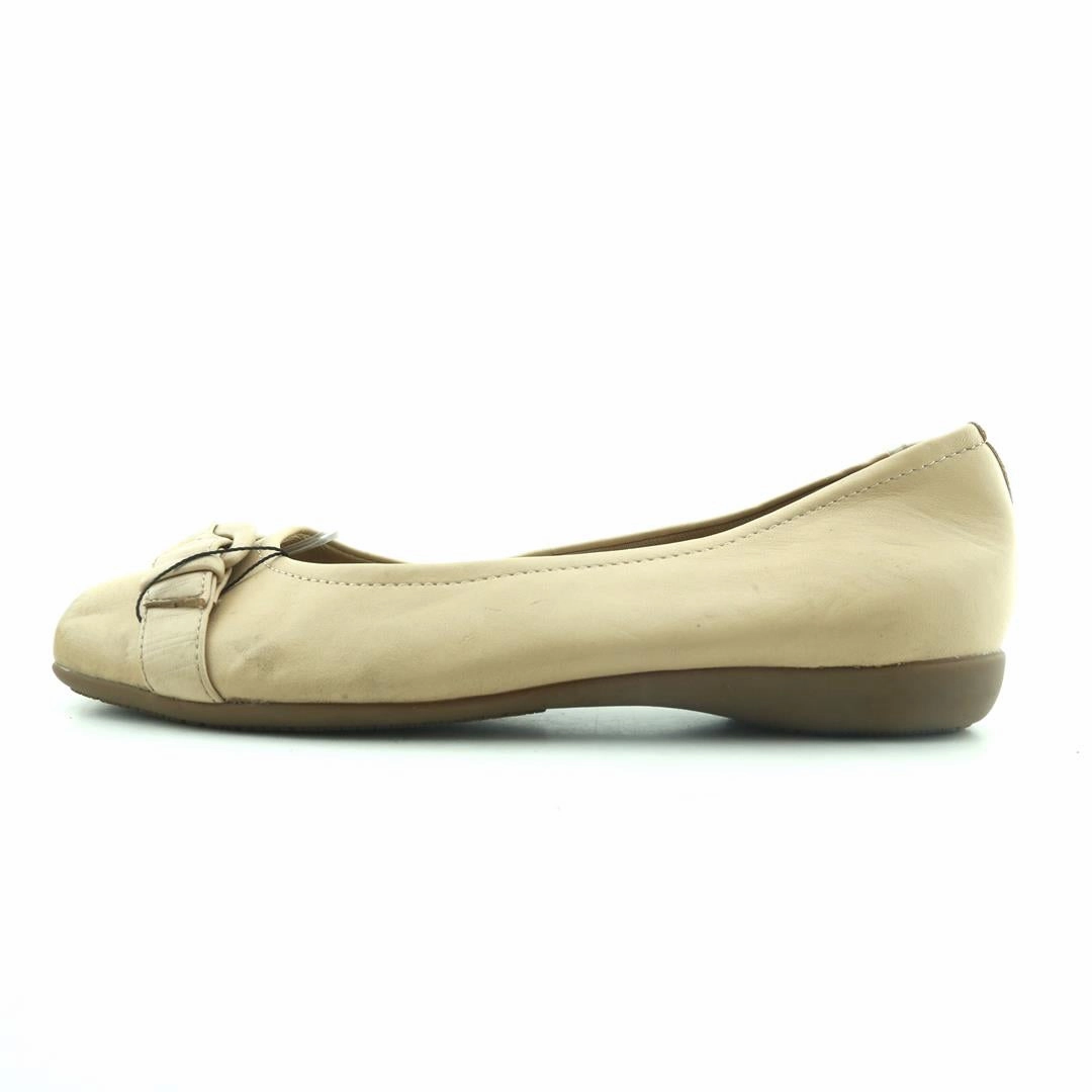 Price Of Sabrina 2 Basketball Shoes TROTTERS  .