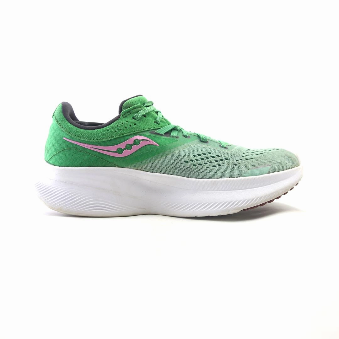 SAUCONY GUIDE 16 Volleyball Setter Shoes
