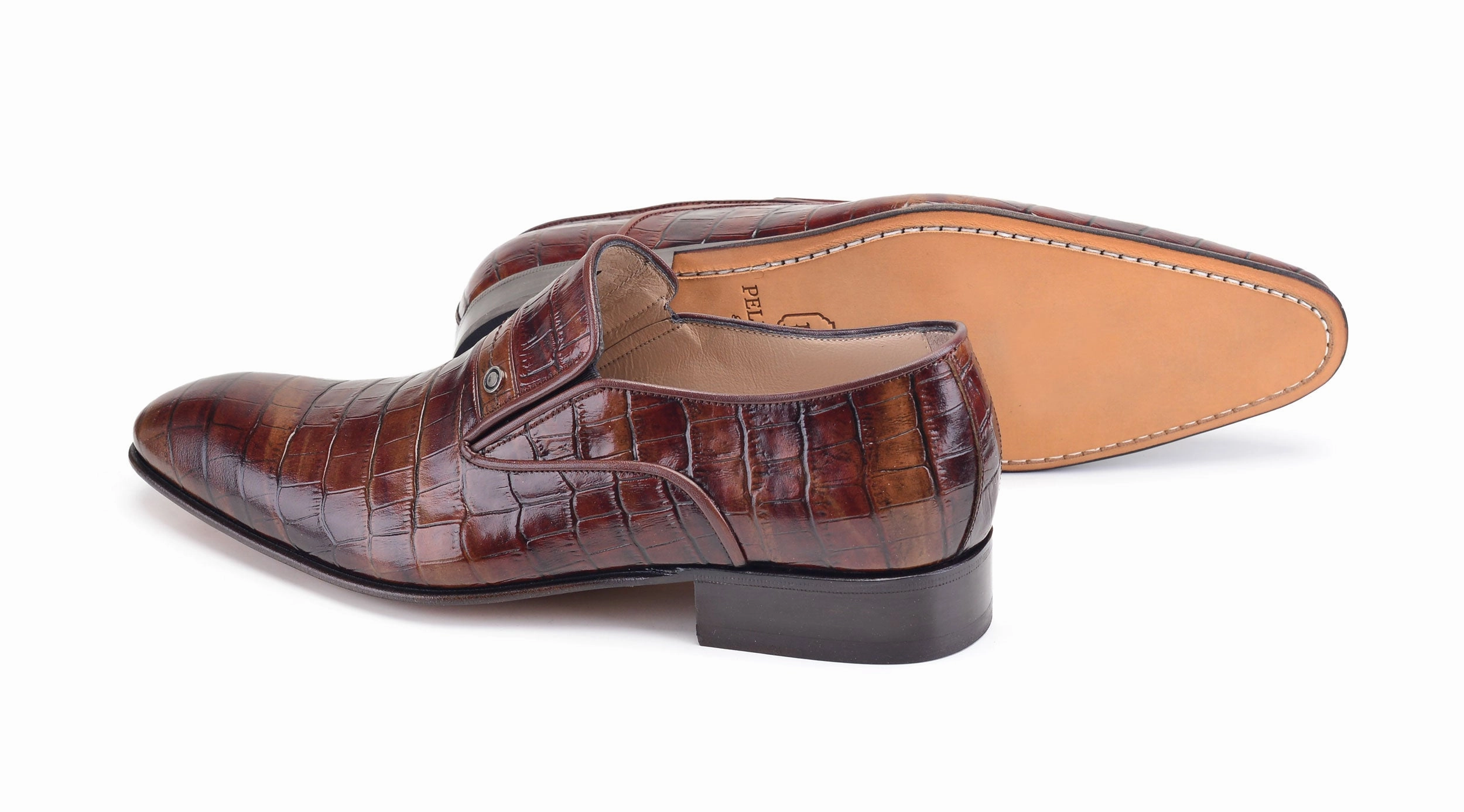 Slip-on Cozy Slippers Pelle Crocodile Embossed Calfskin Slip-On Loafer Brown