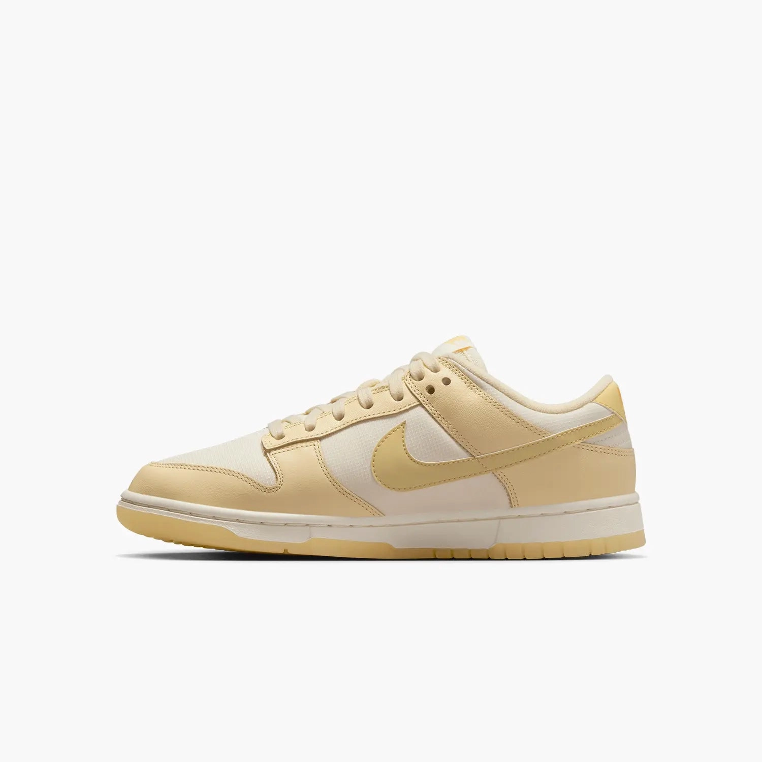 Good Nike Shoes For Hiking Women's Dunk Low "Muslin Team Gold"