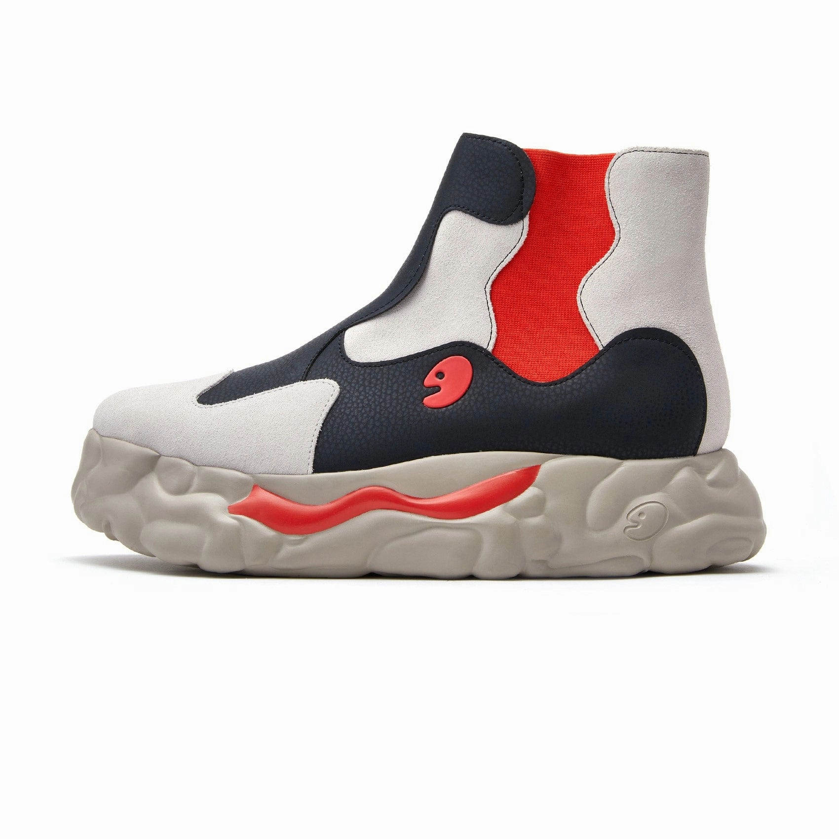 Weatherized Skate Shoes Classic Sleek Sanamolls III Women